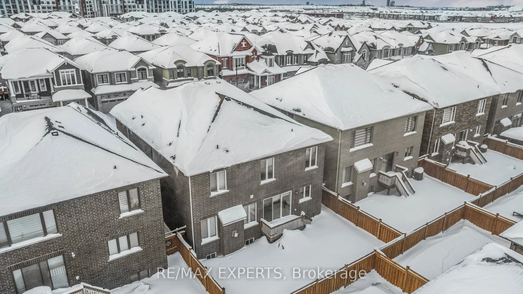 1411 Lobelia Crescent