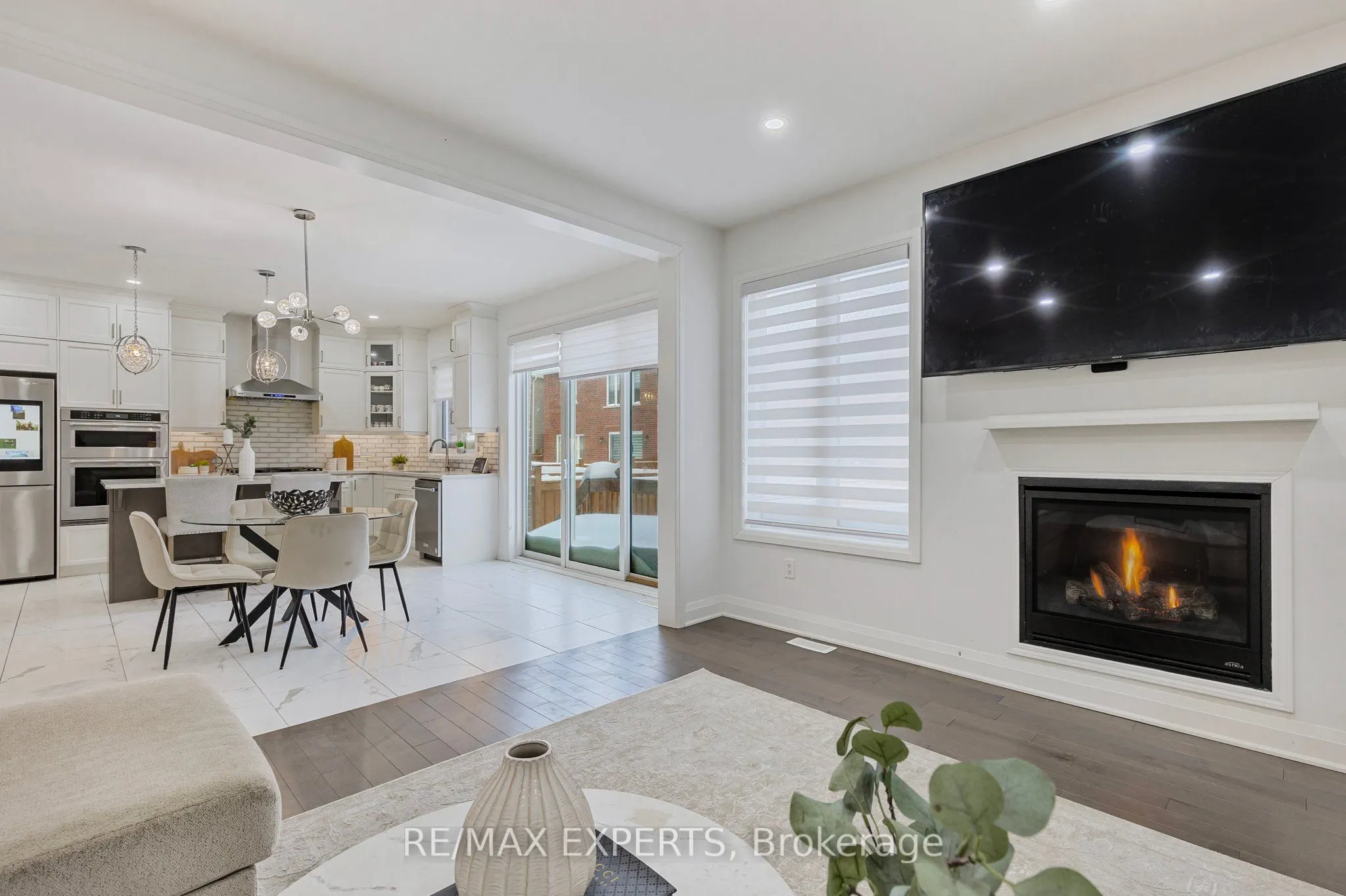 1411 Lobelia Crescent
