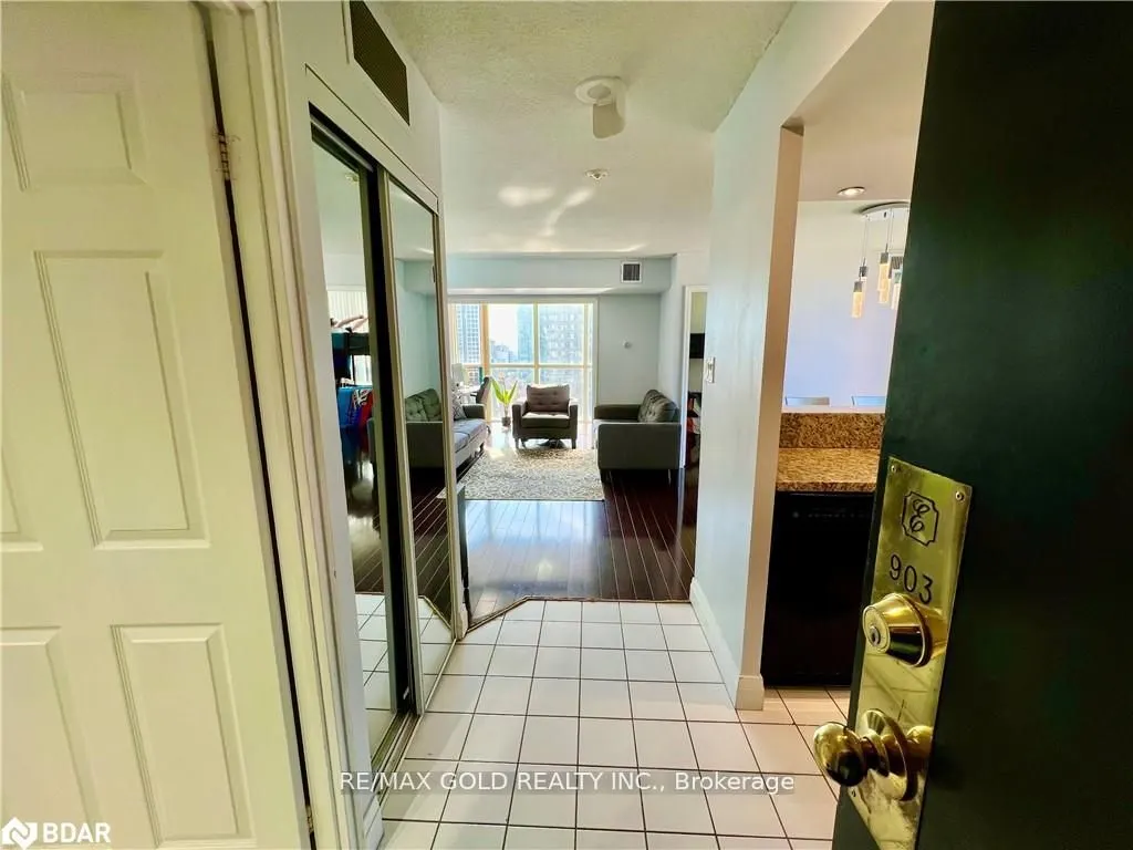 265 Enfield Place #903