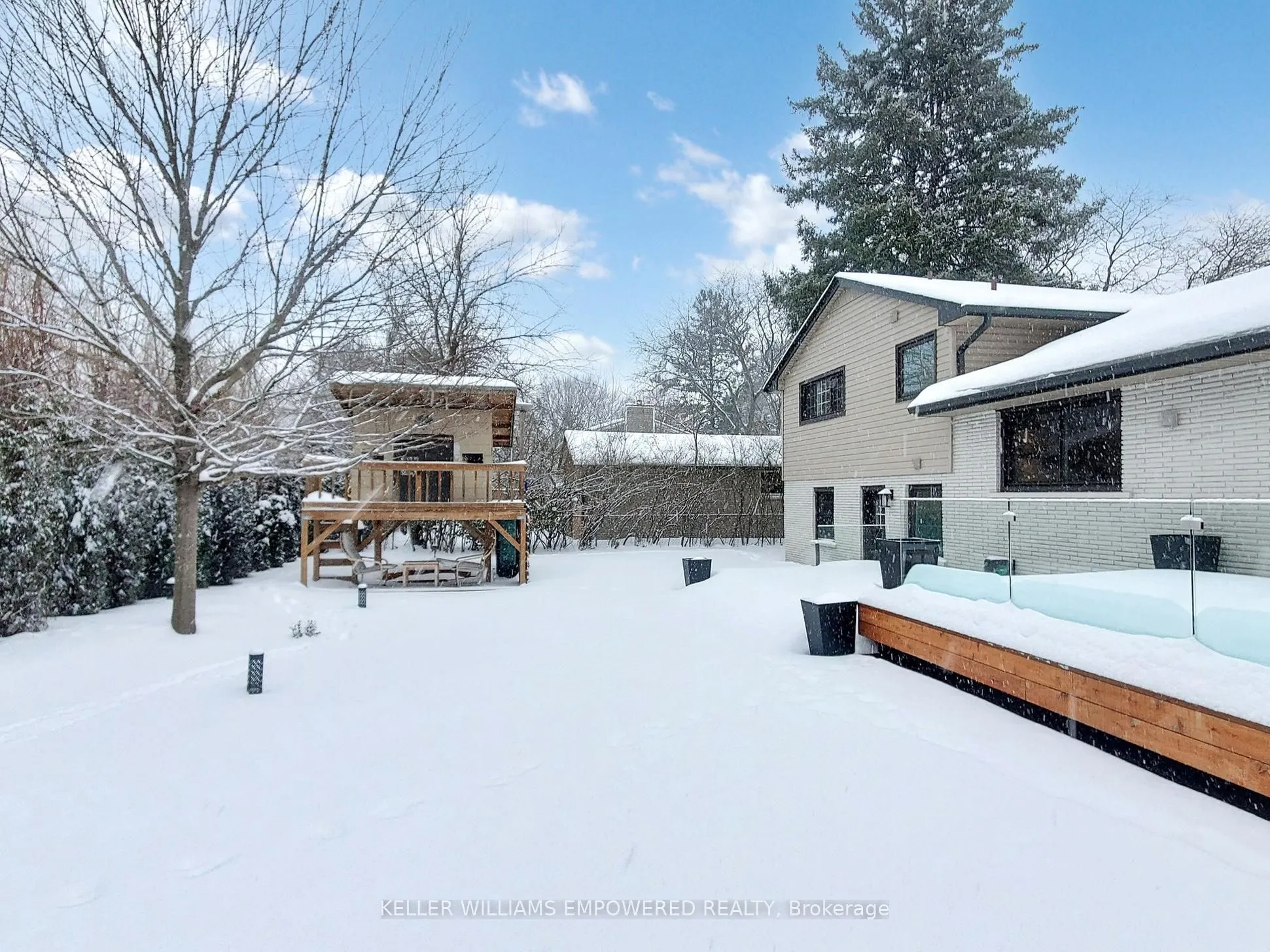 358 Arden Crescent