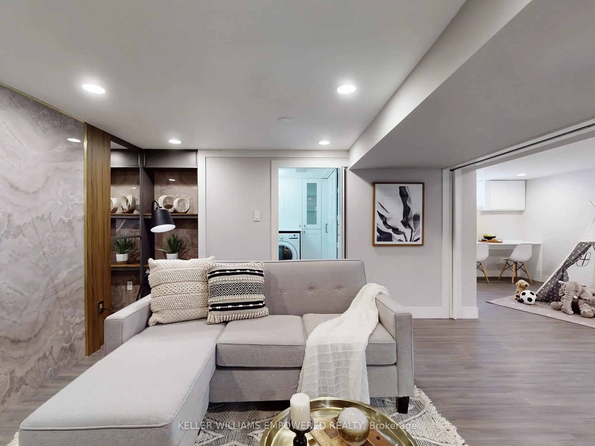 358 Arden Crescent