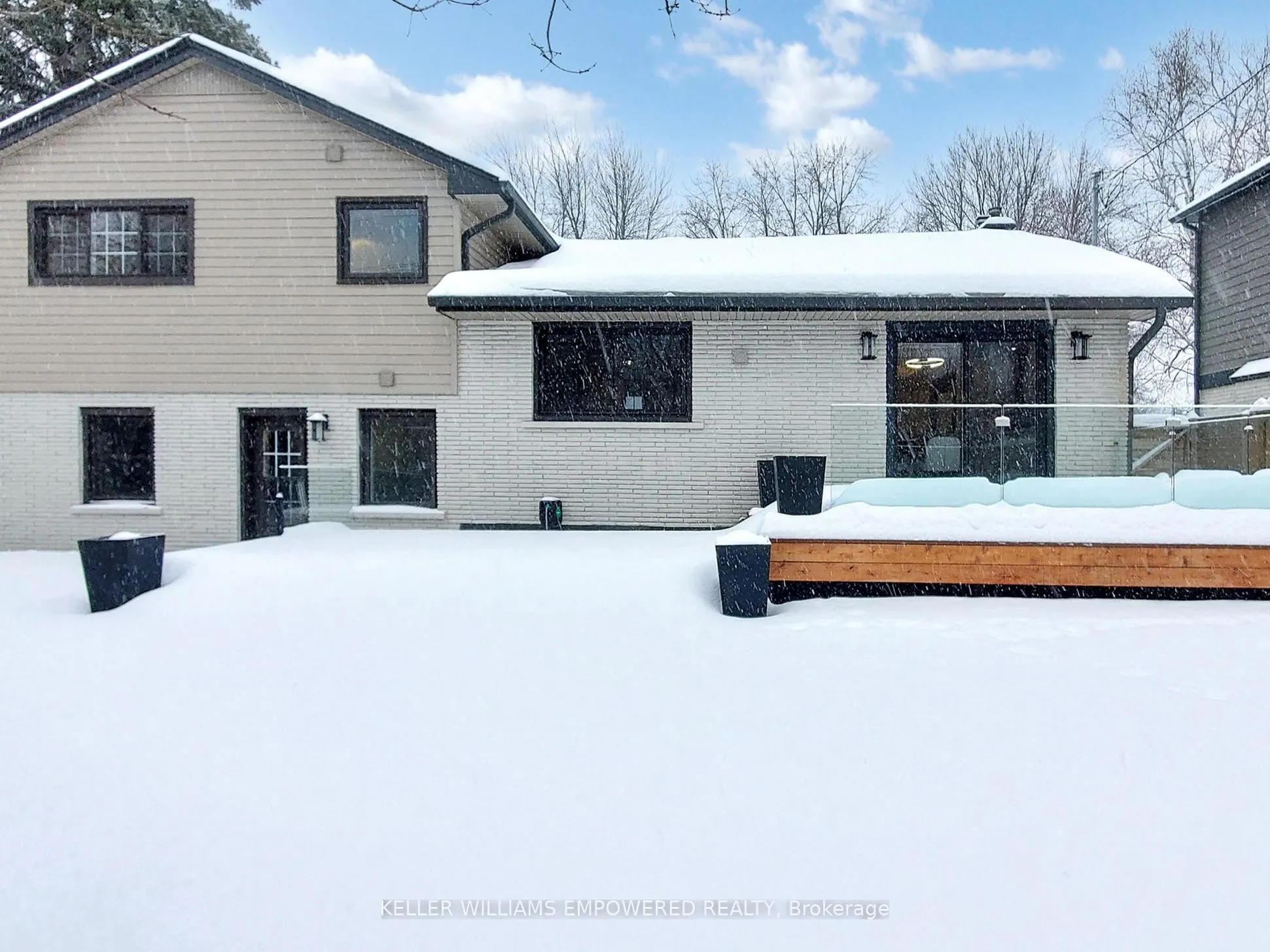 358 Arden Crescent