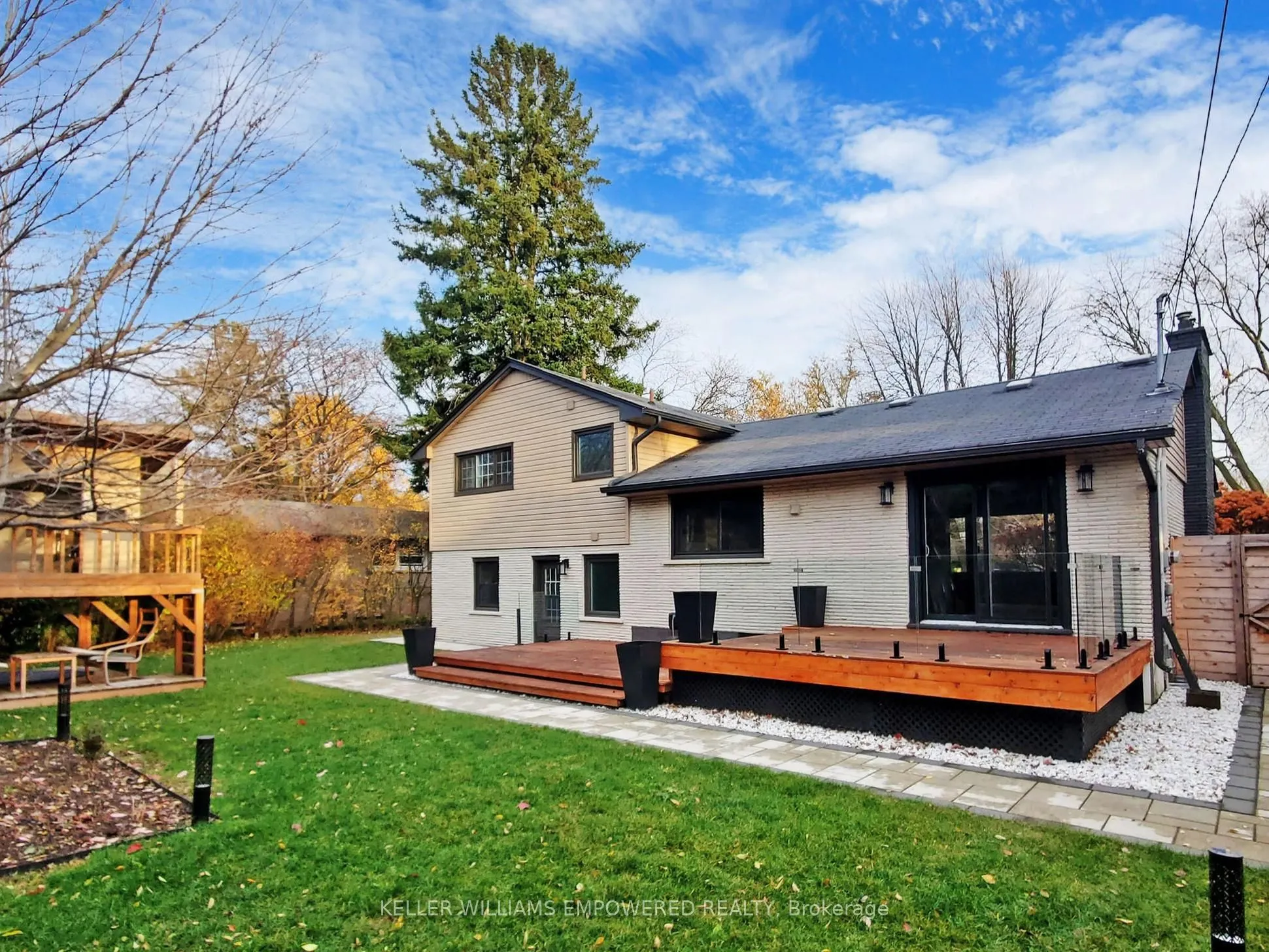 358 Arden Crescent