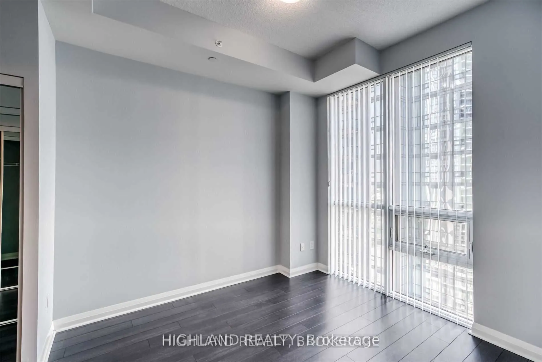 5033 Four Springs Avenue, #1620