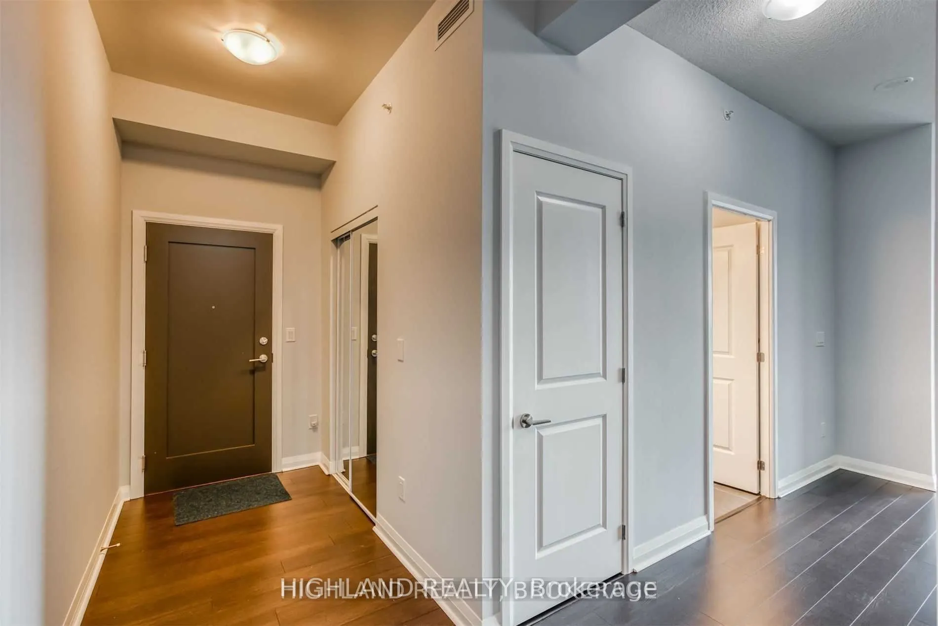 5033 Four Springs Avenue, #1620