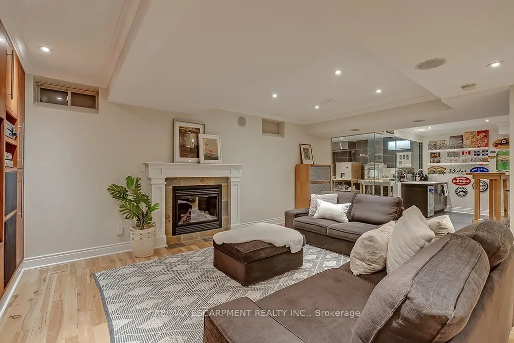 291 Glen Afton Drive