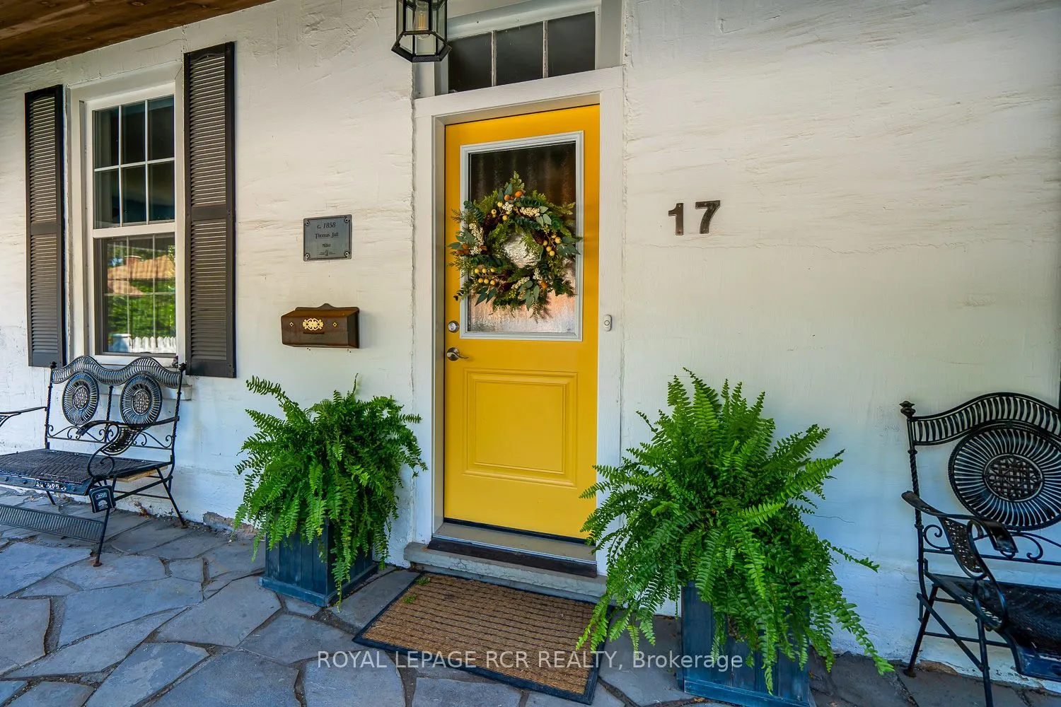17 Little York Street