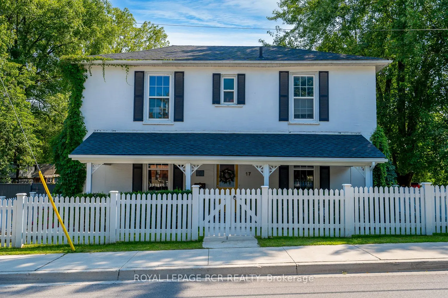 17 Little York Street