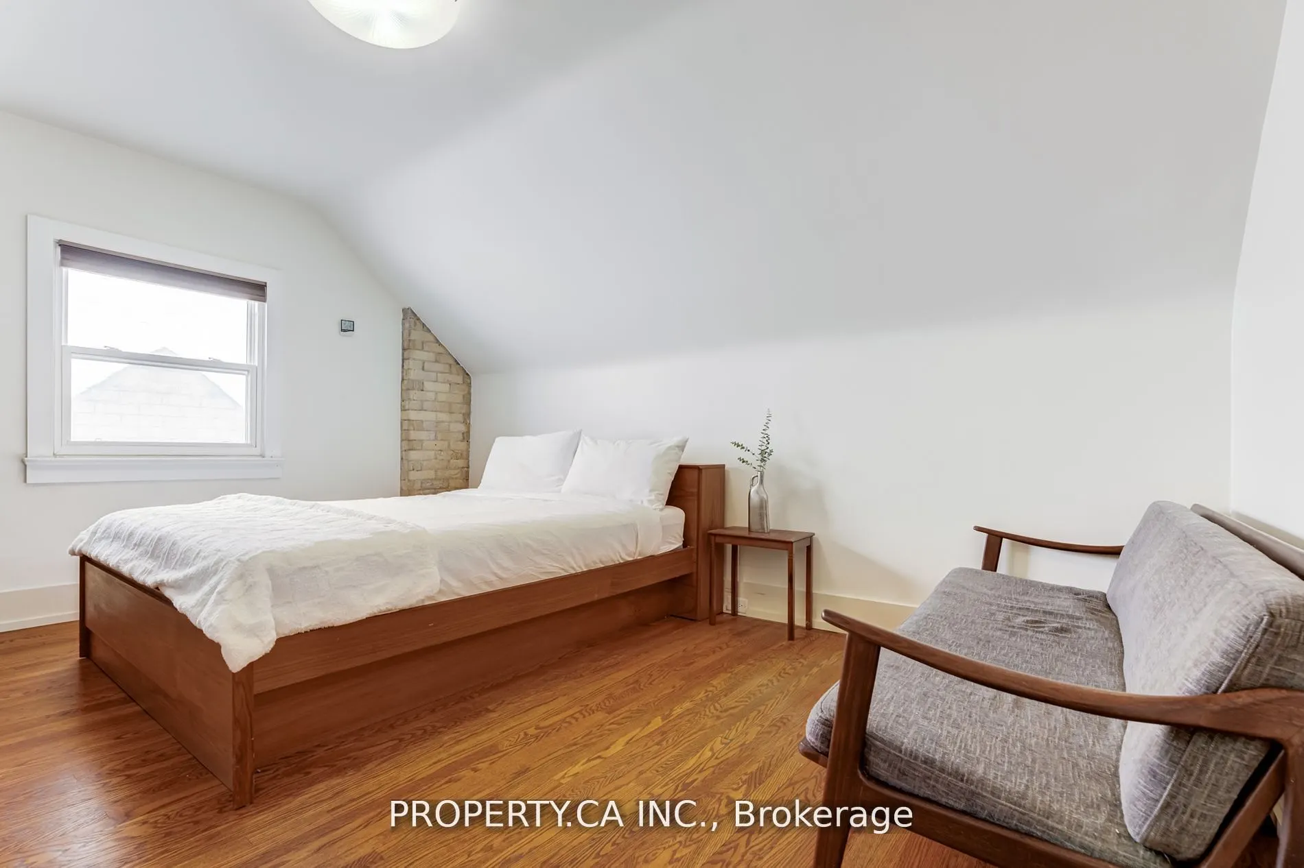 50 South Kingsway