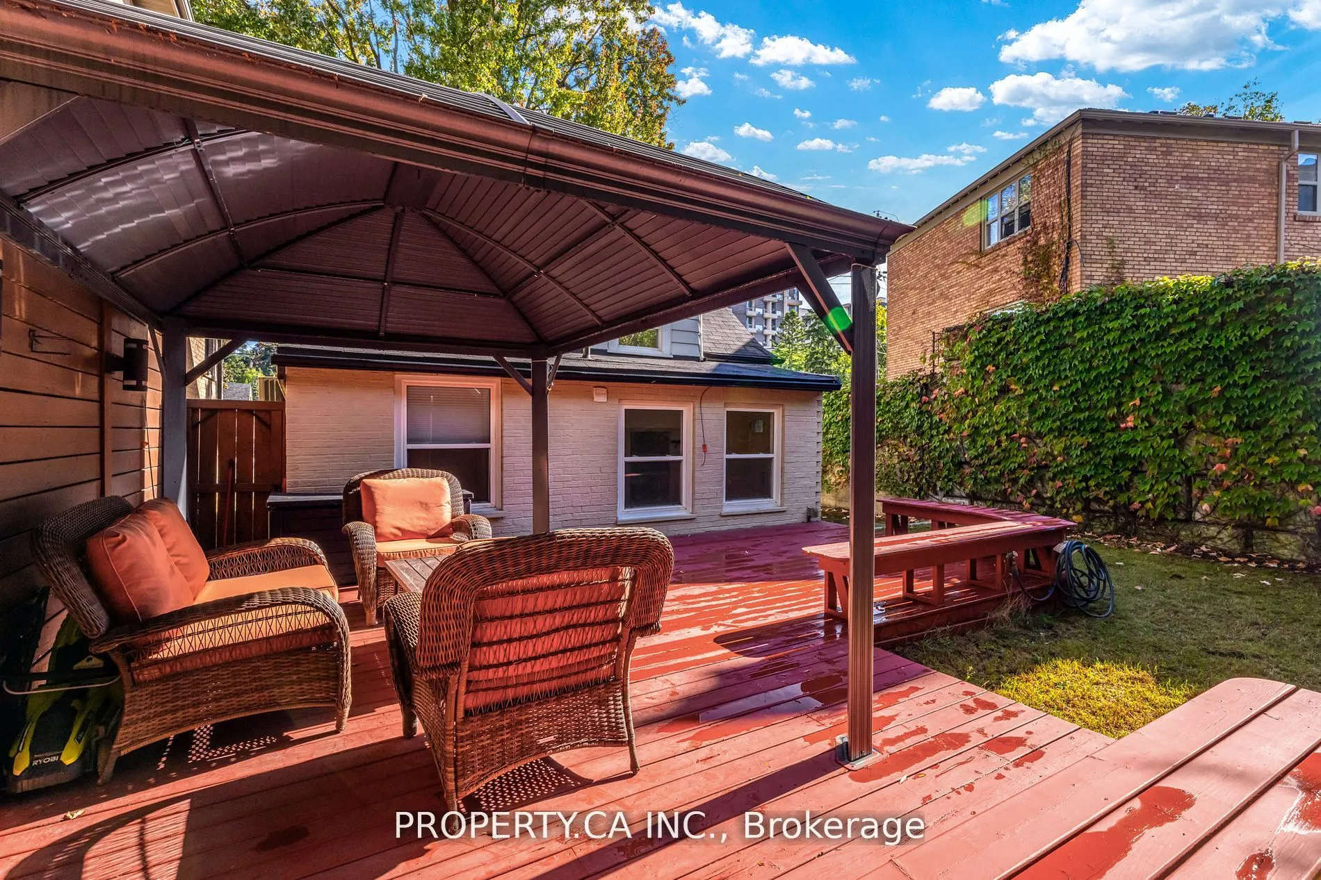 50 South Kingsway
