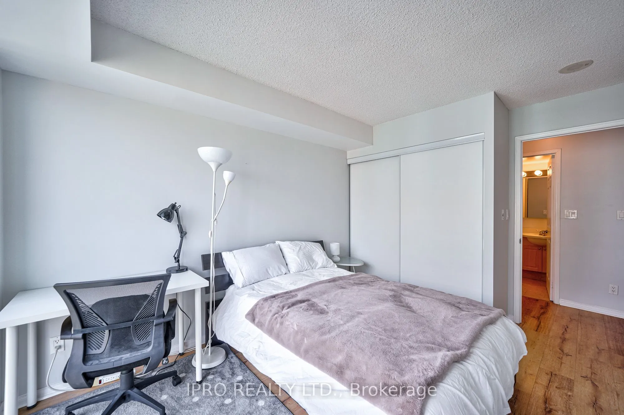 7 Michael Power Place, #1509