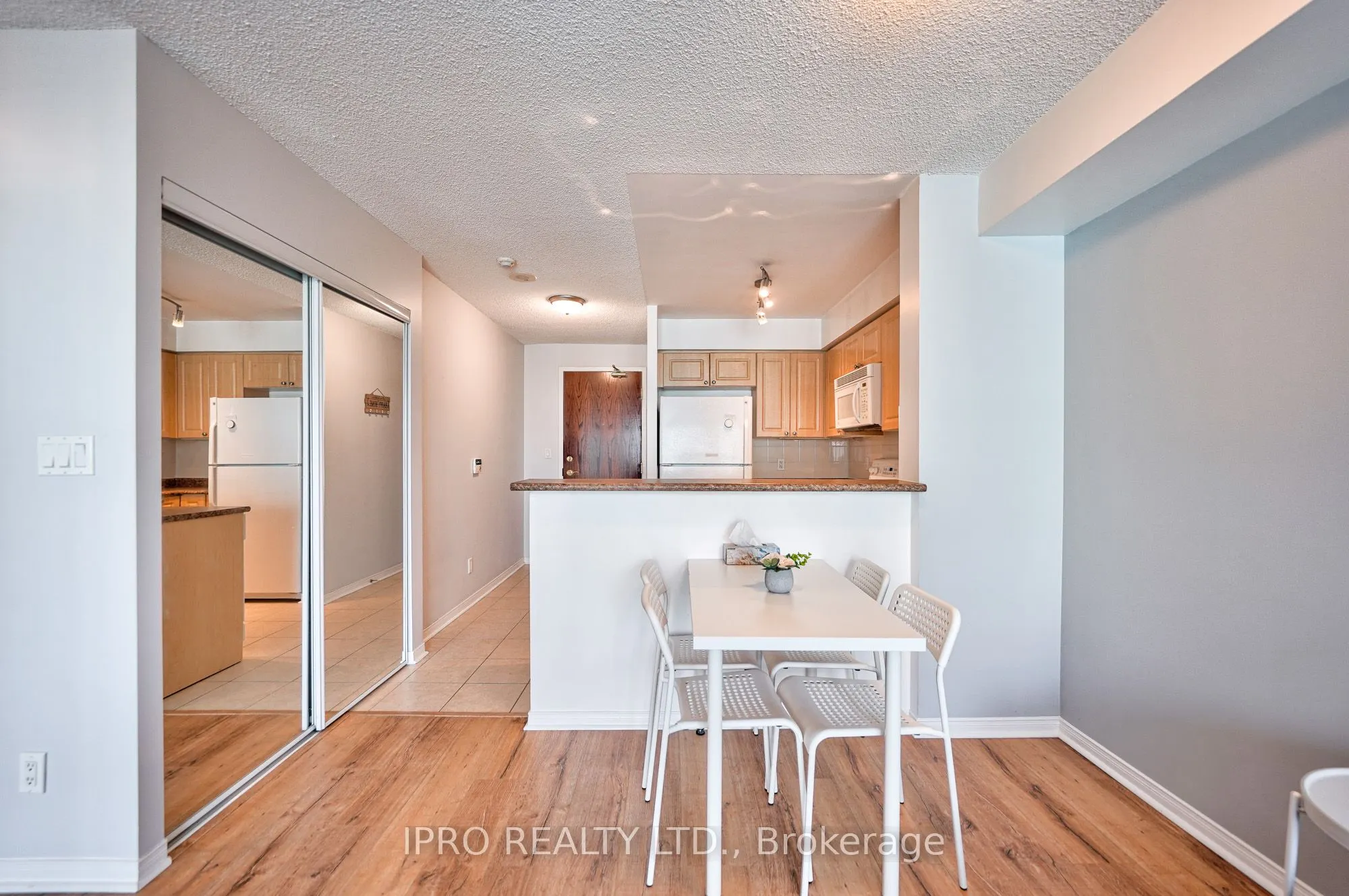 7 Michael Power Place, #1509