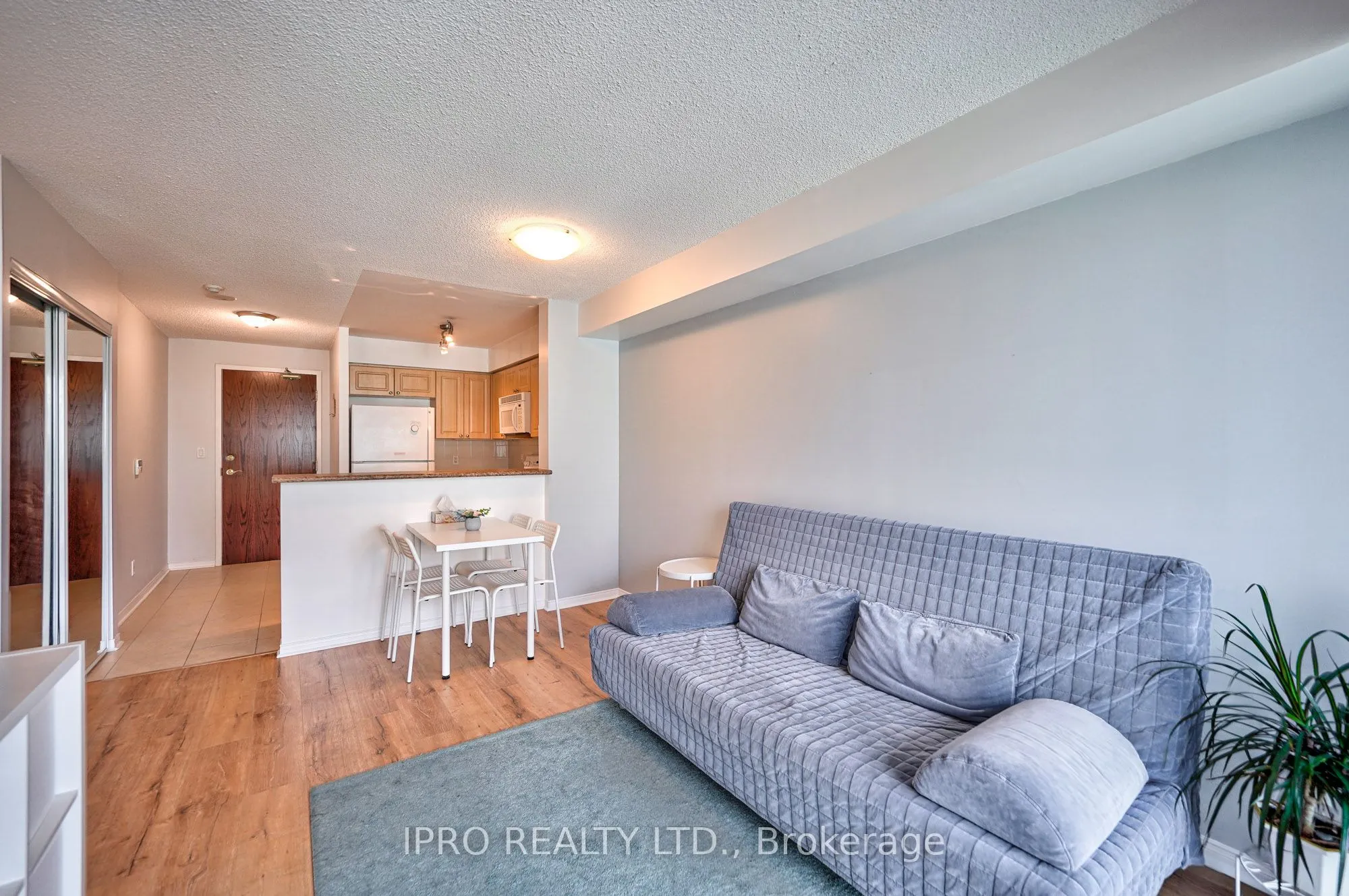 7 Michael Power Place, #1509