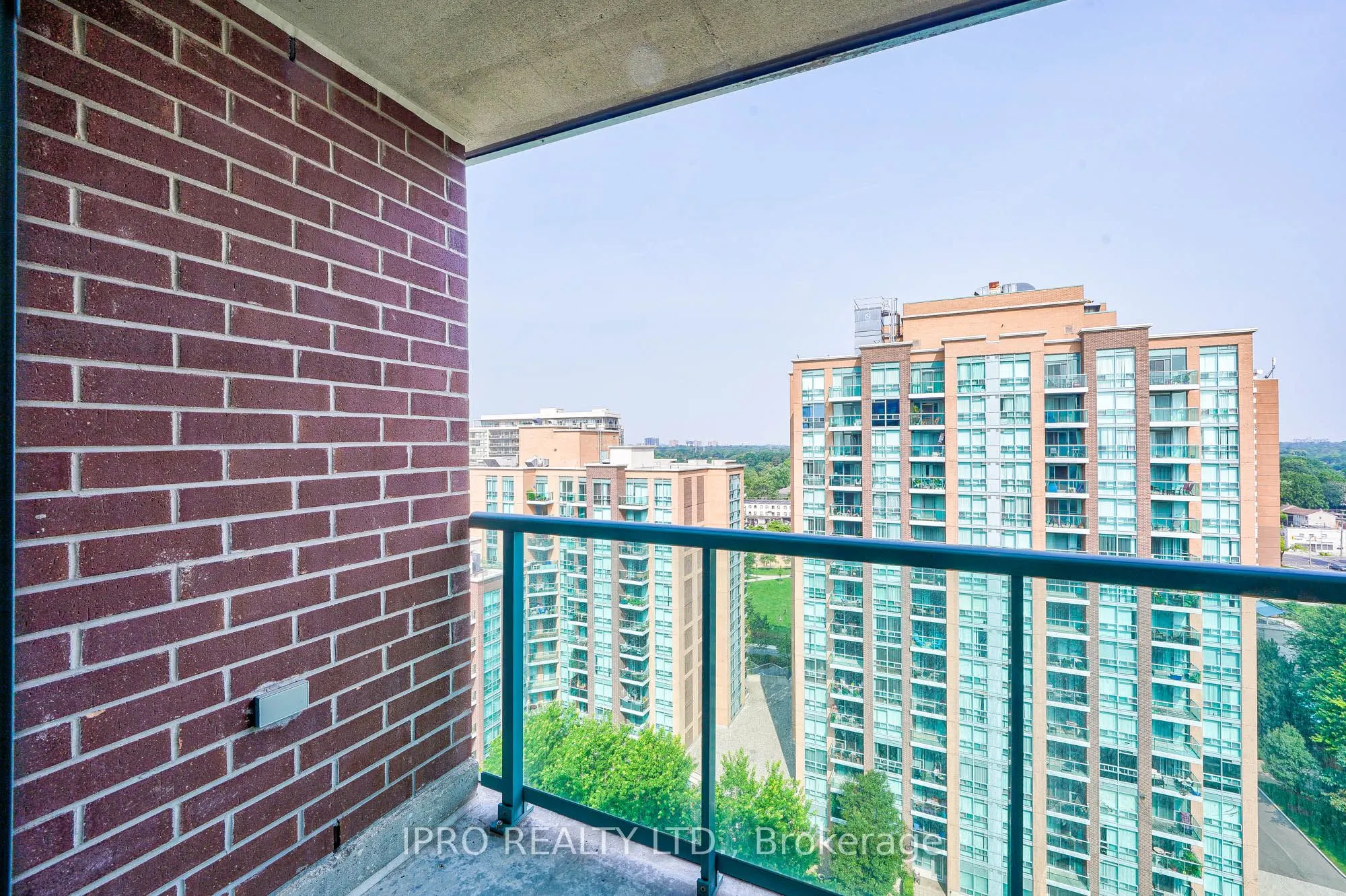 7 Michael Power Place, #1509