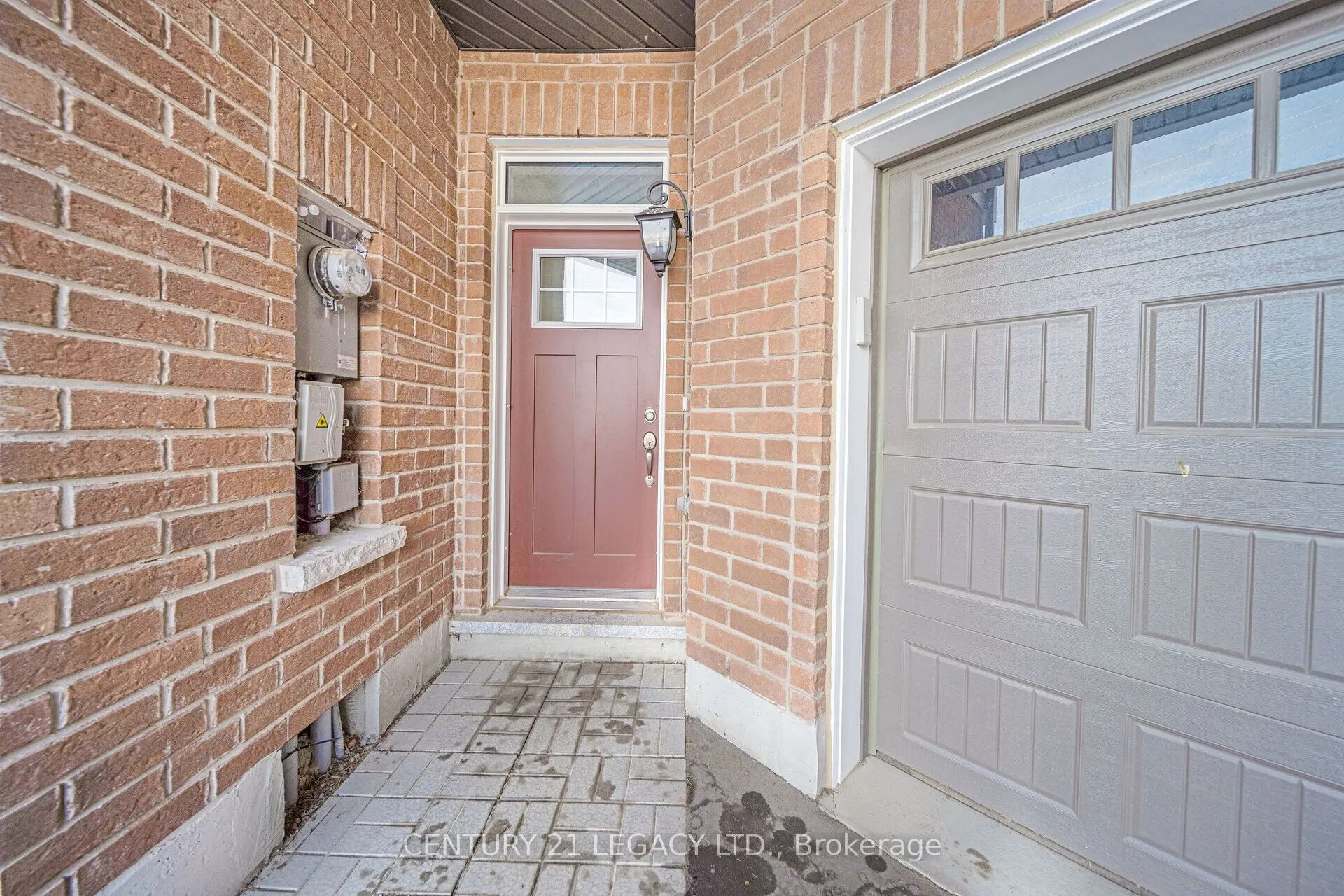 932 Cherry Court