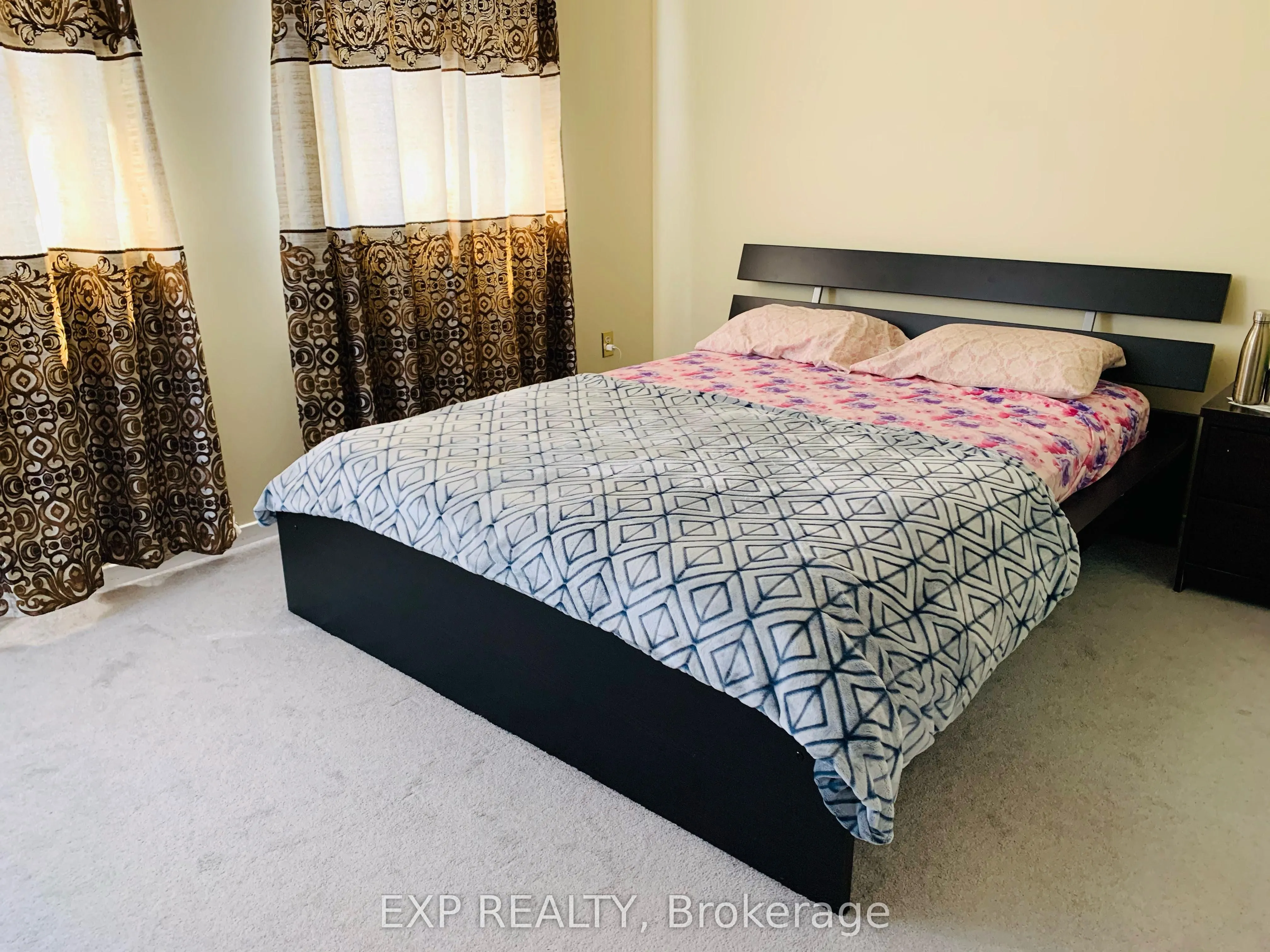 60 Spadina Road, #60