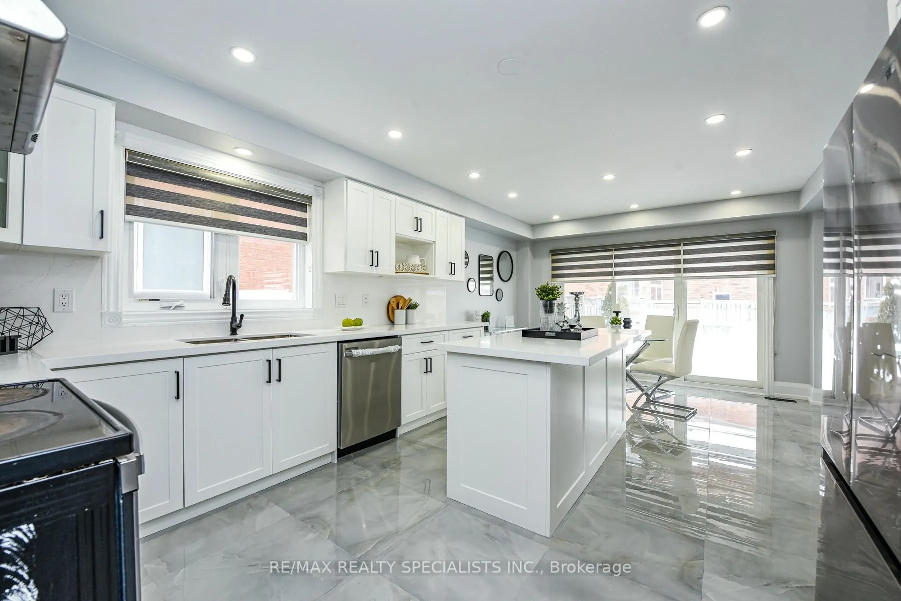92 Softneedle Avenue