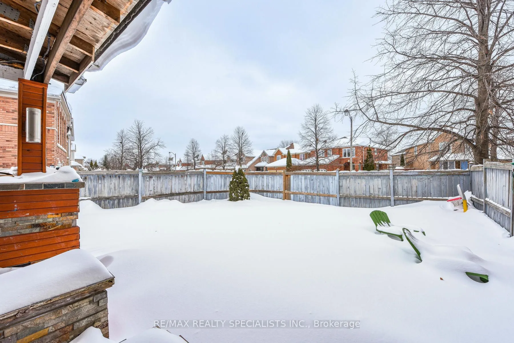 92 Softneedle Avenue
