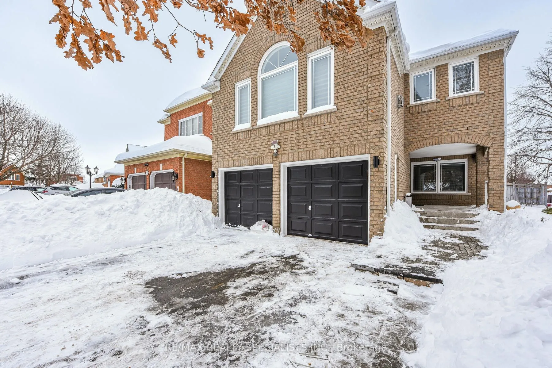 92 Softneedle Avenue