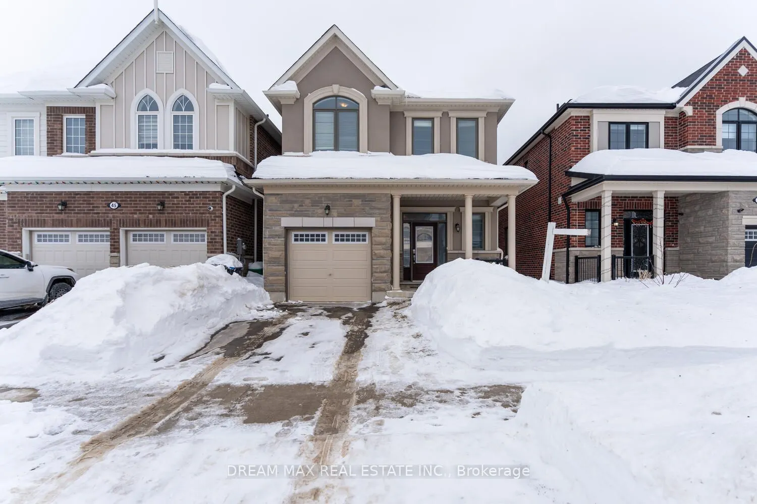 43 Speckled Alder Street W