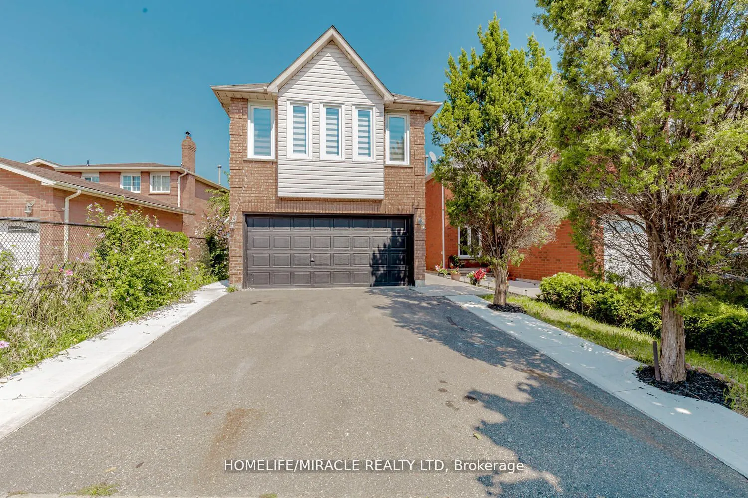 44 Leatherhead Court