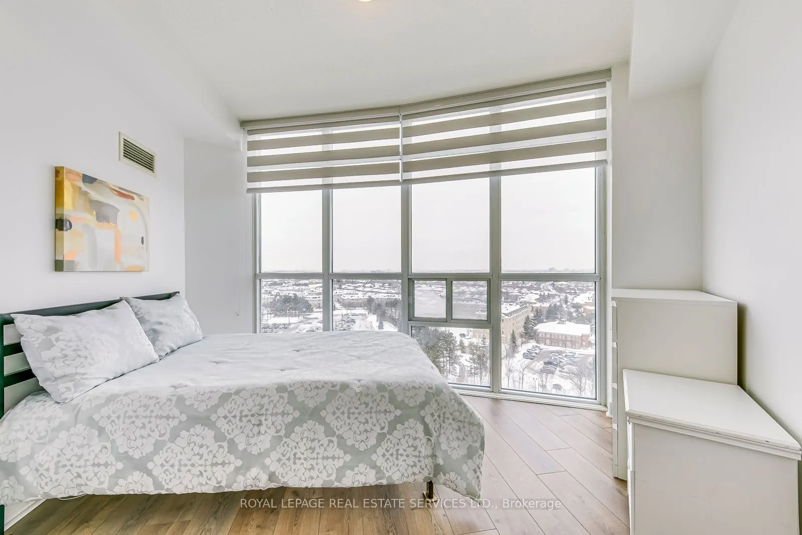 80 Absolute Avenue, #1302