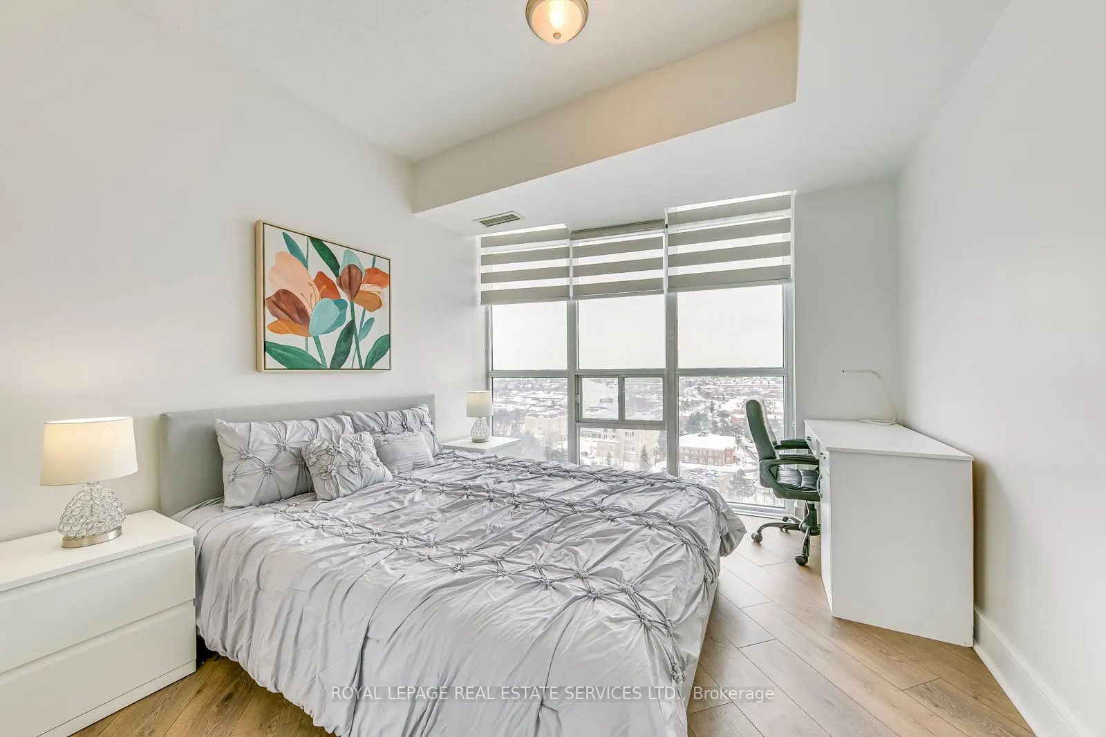 80 Absolute Avenue, #1302