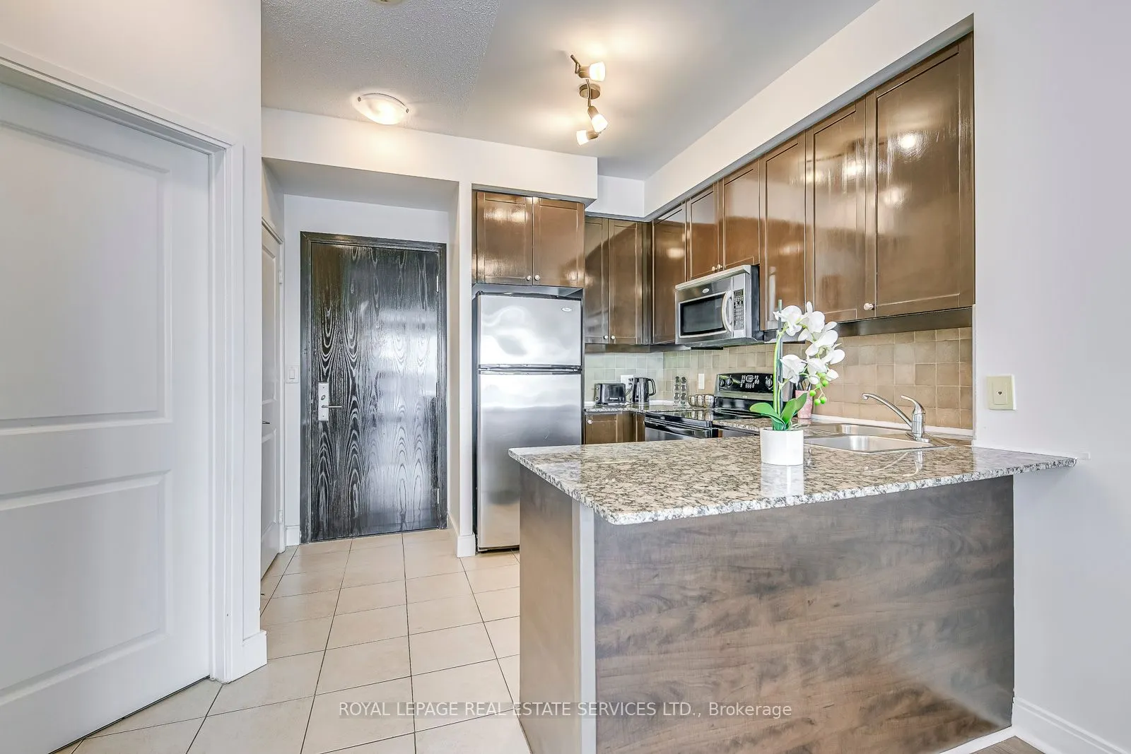 80 Absolute Avenue, #1302