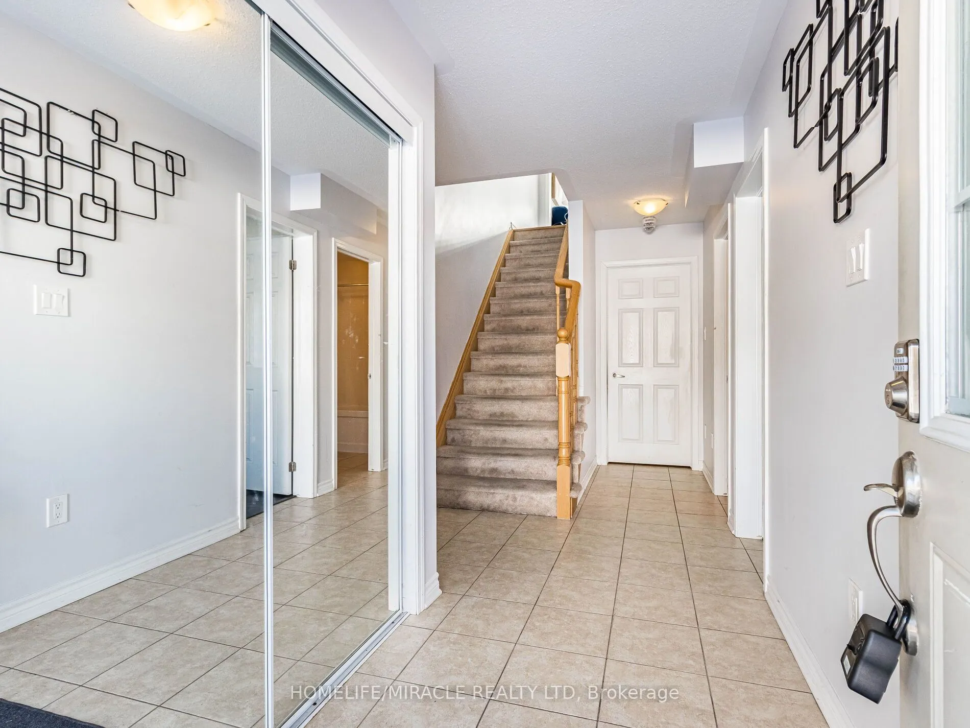 229 Remembrance Road