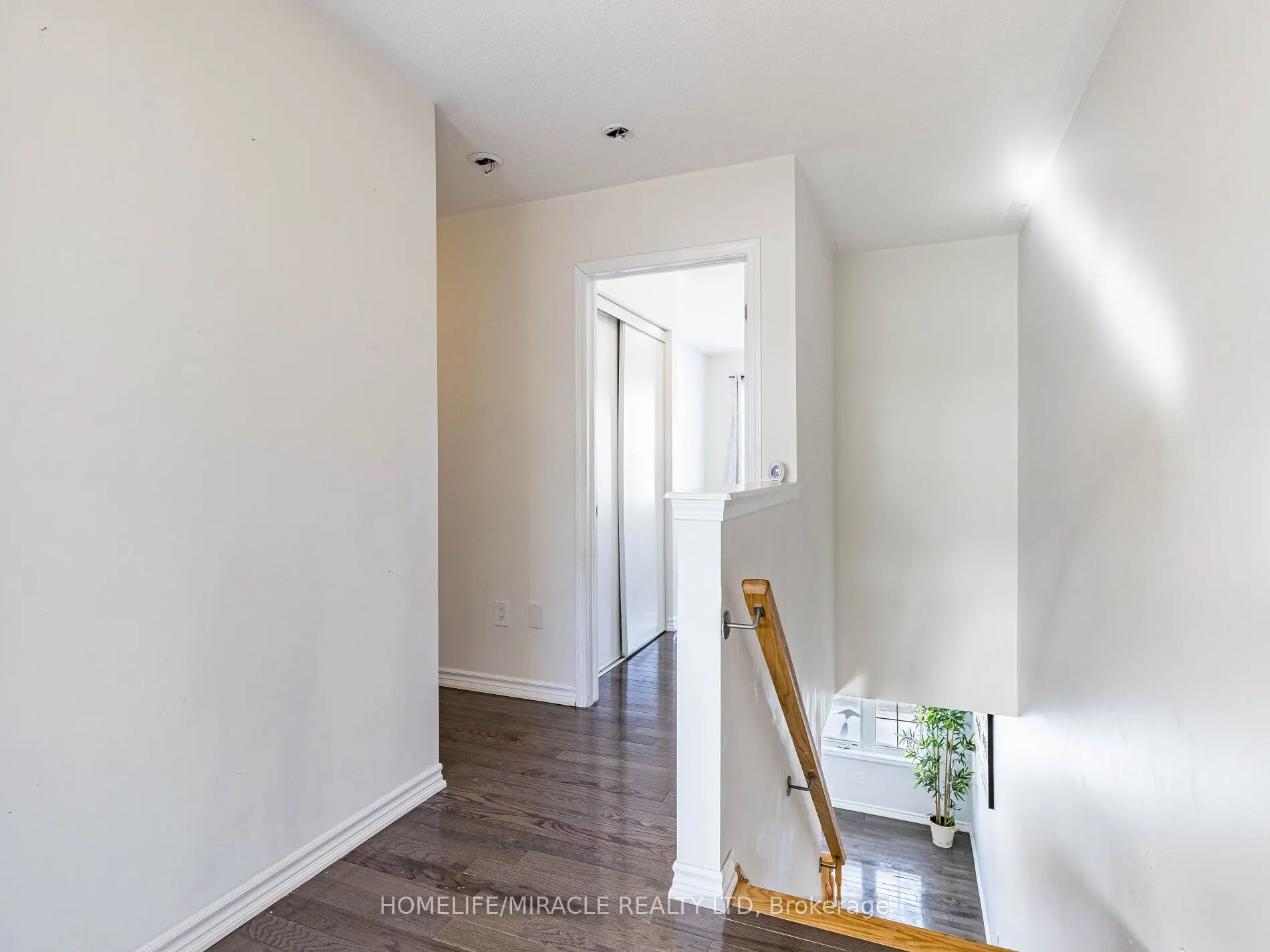 229 Remembrance Road