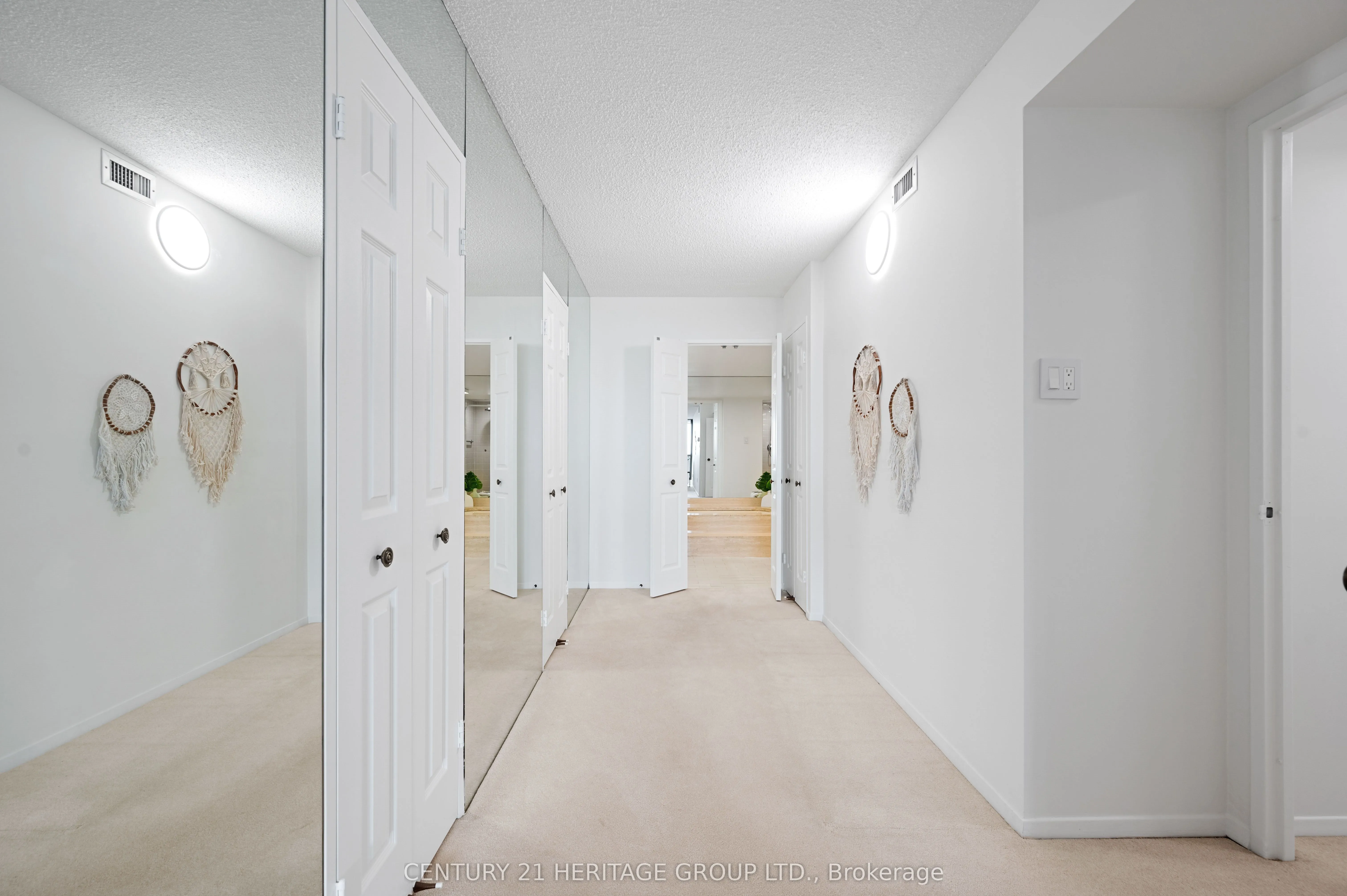 2010 Islington Avenue, #1006