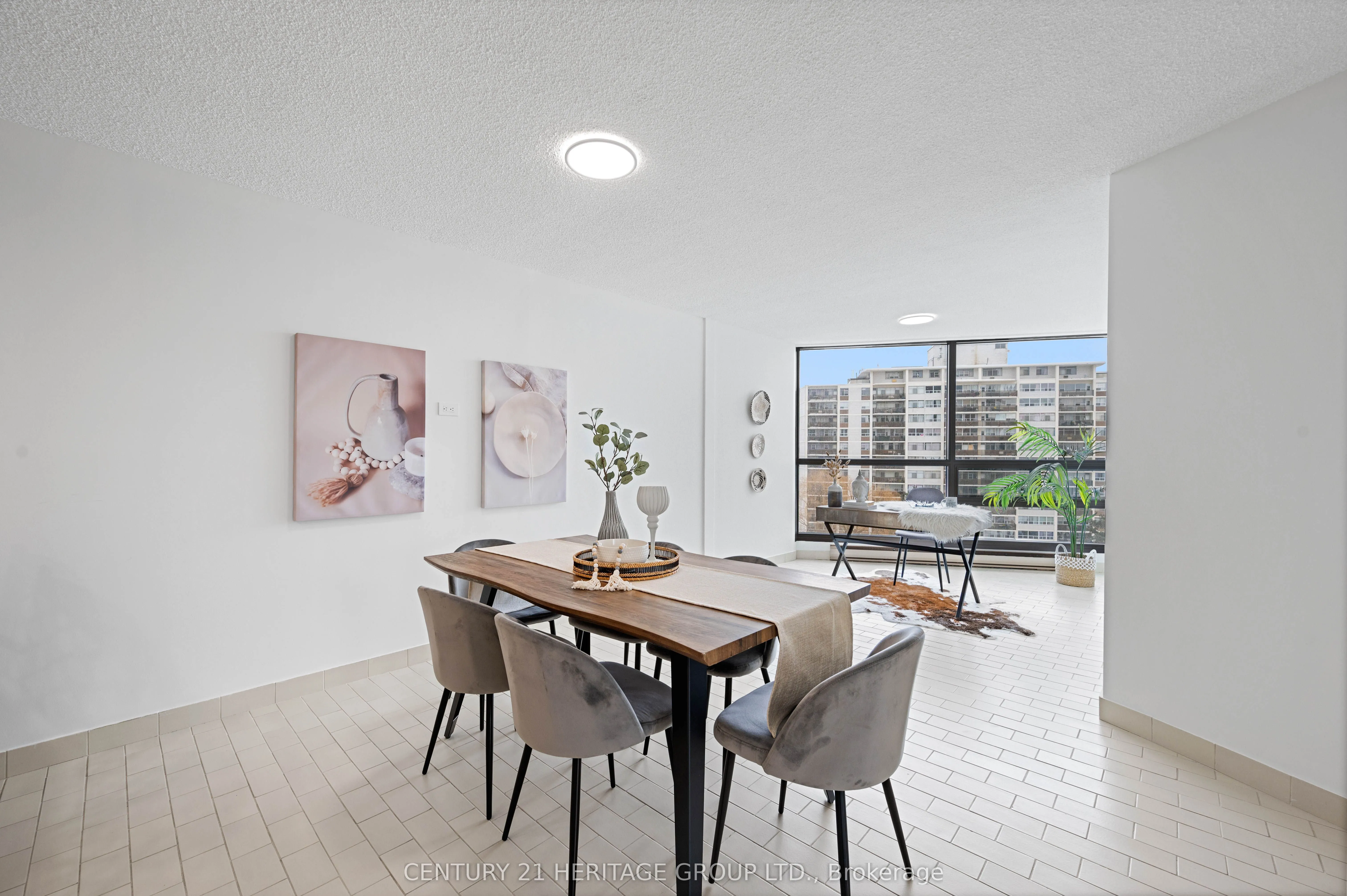 2010 Islington Avenue, #1006