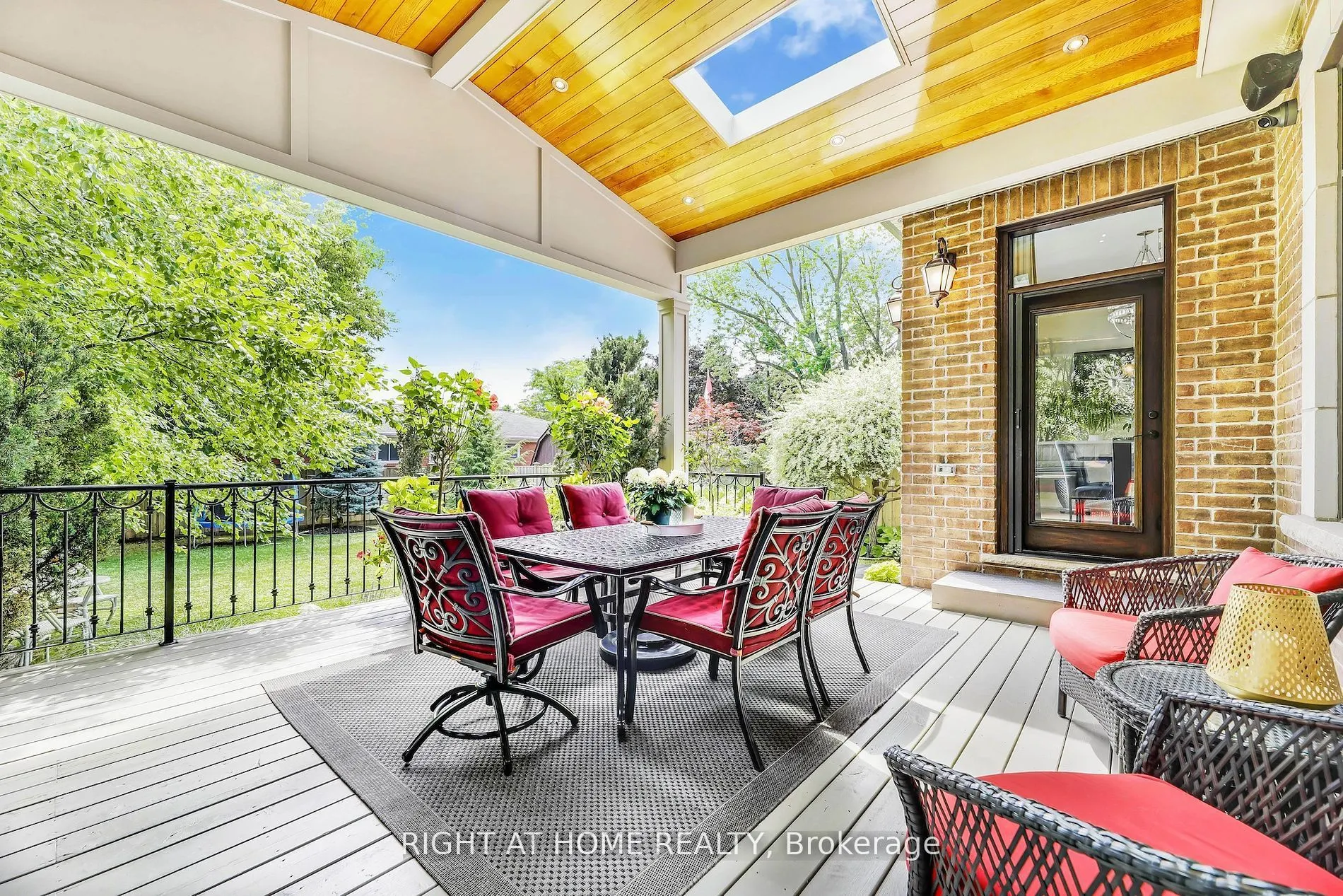 484 Avonwood Drive
