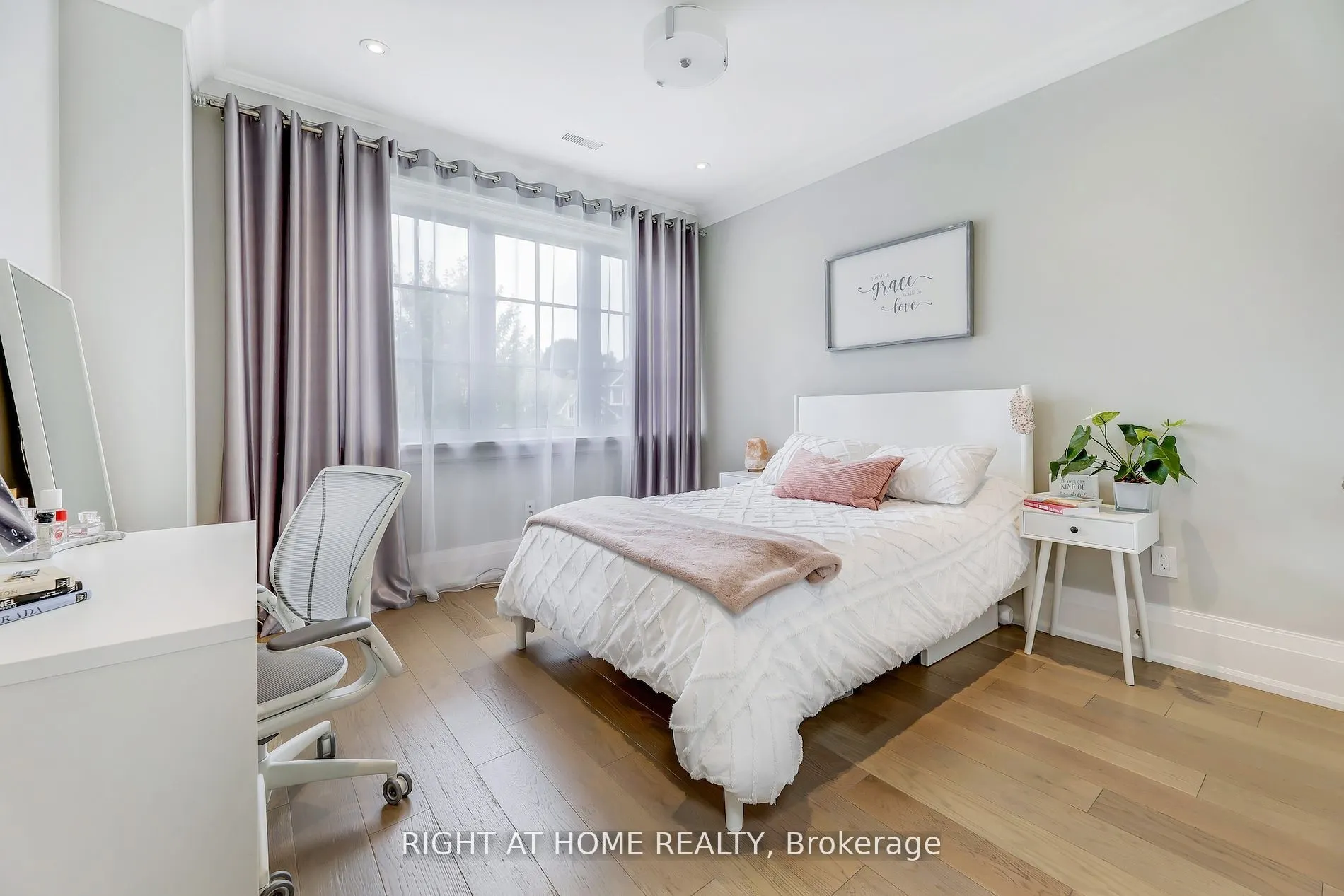 484 Avonwood Drive
