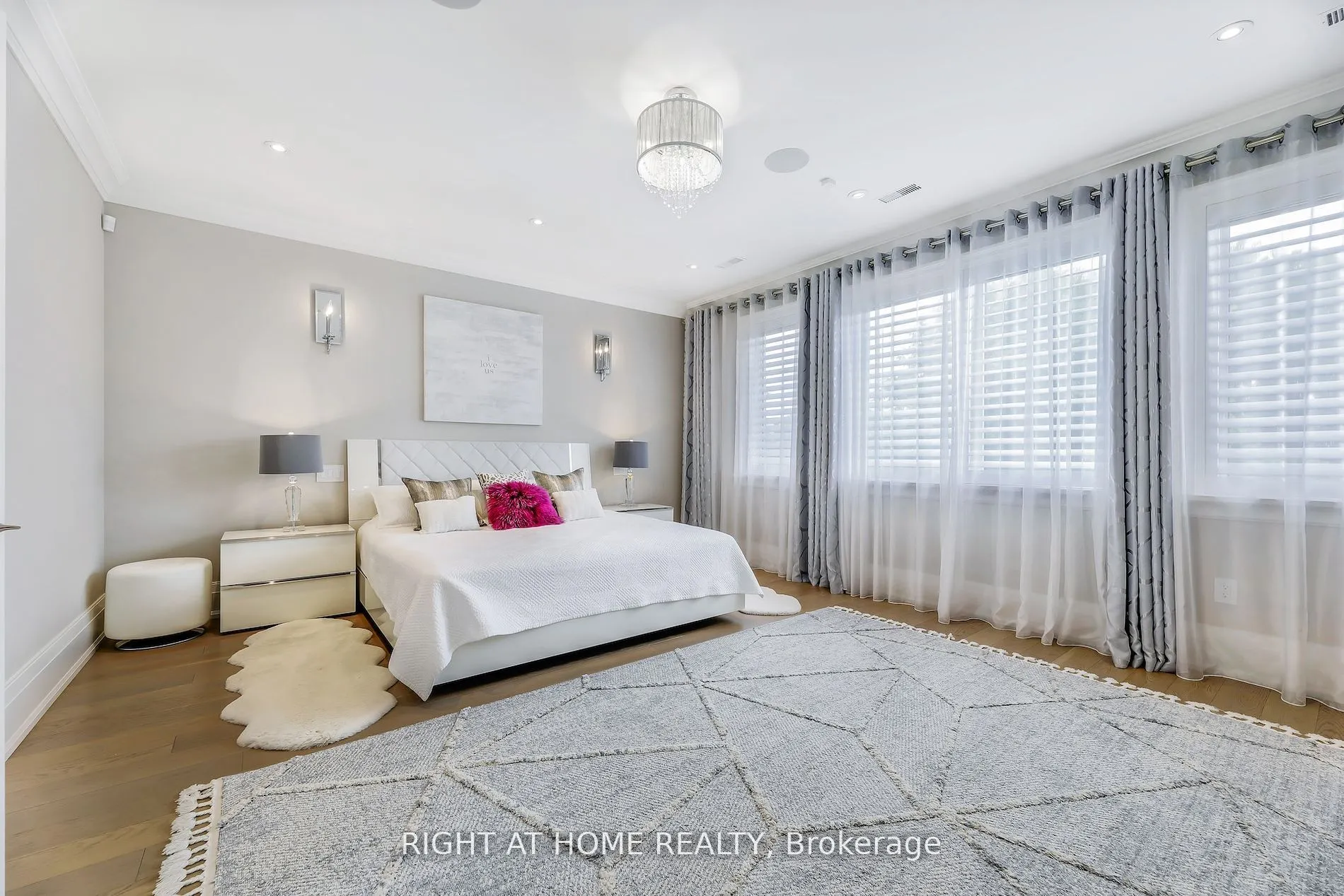 484 Avonwood Drive