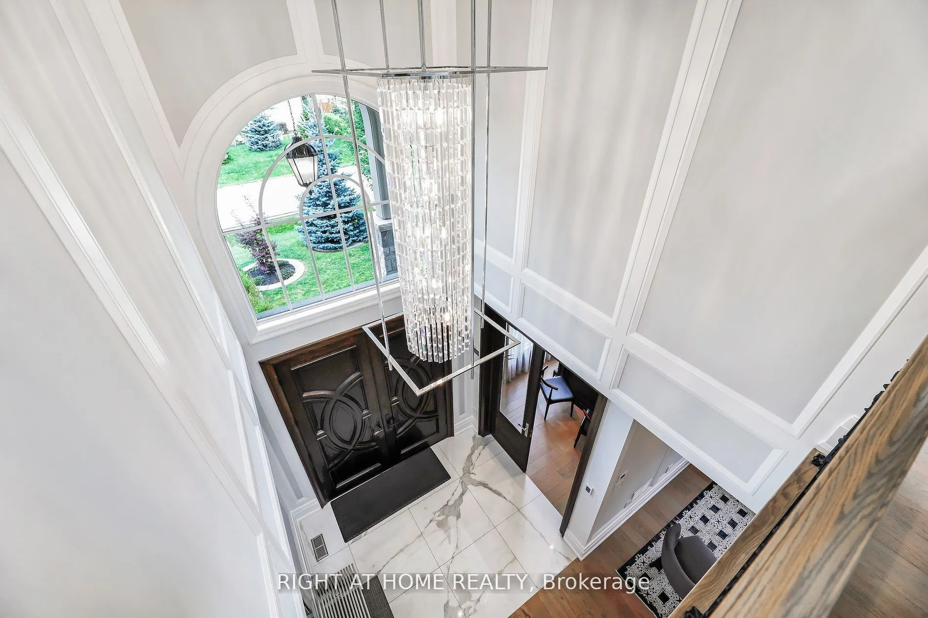 484 Avonwood Drive