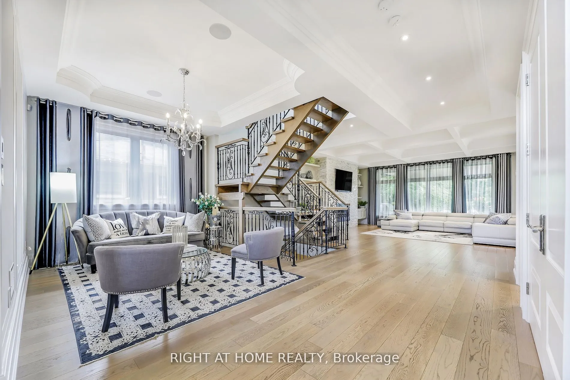 484 Avonwood Drive