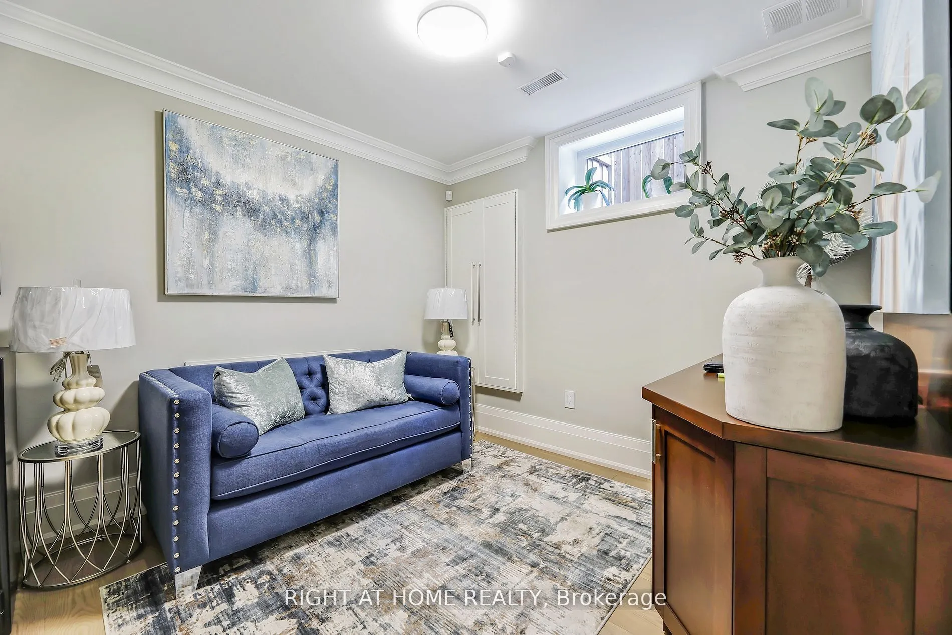 484 Avonwood Drive