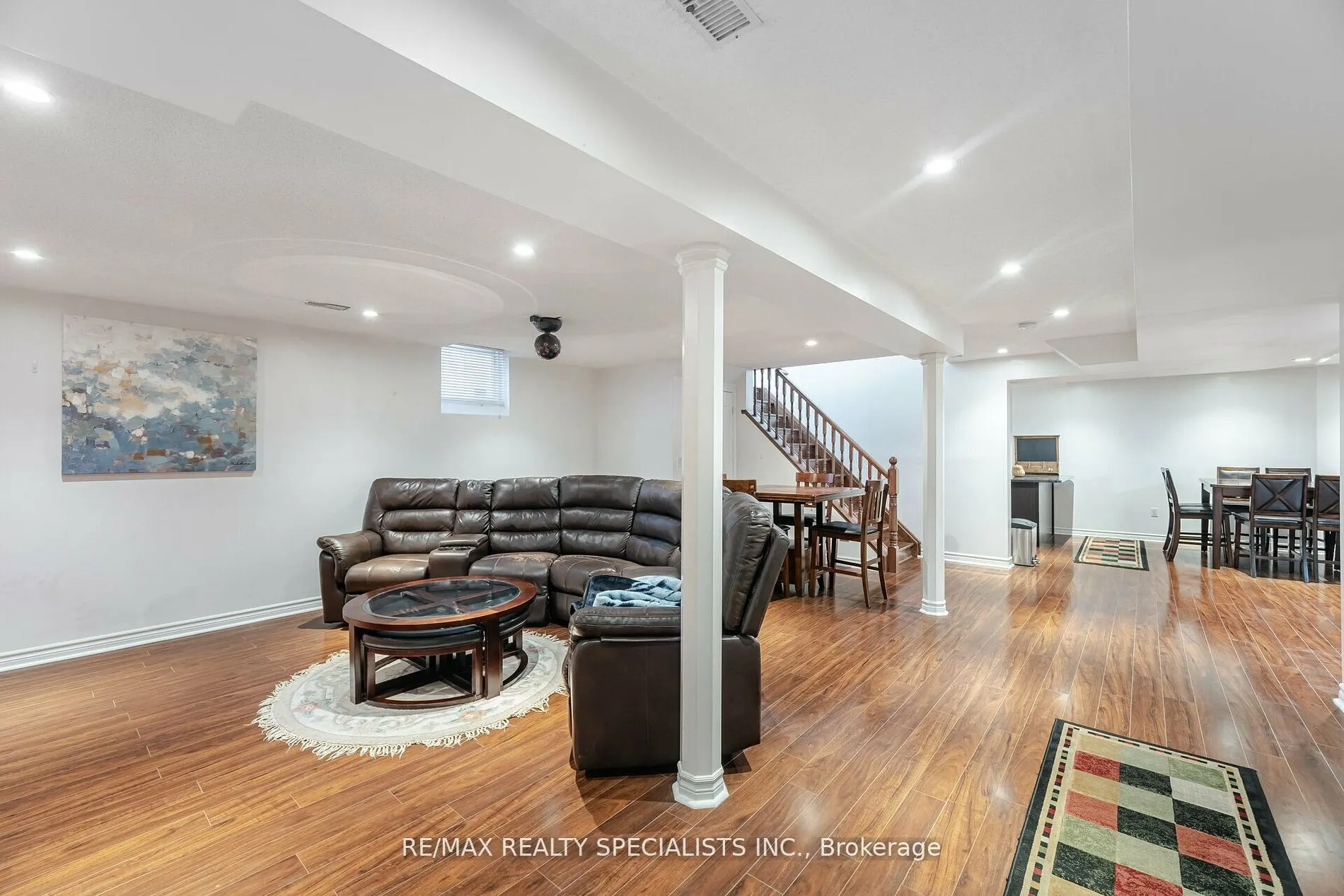 30 Latania Boulevard