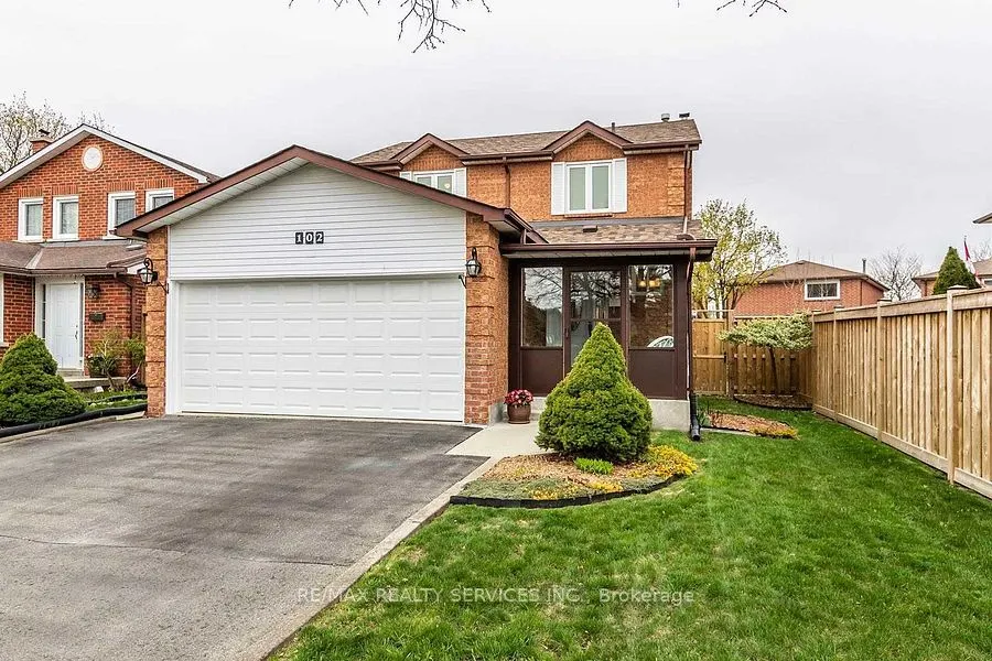 102 Richvale Drive N