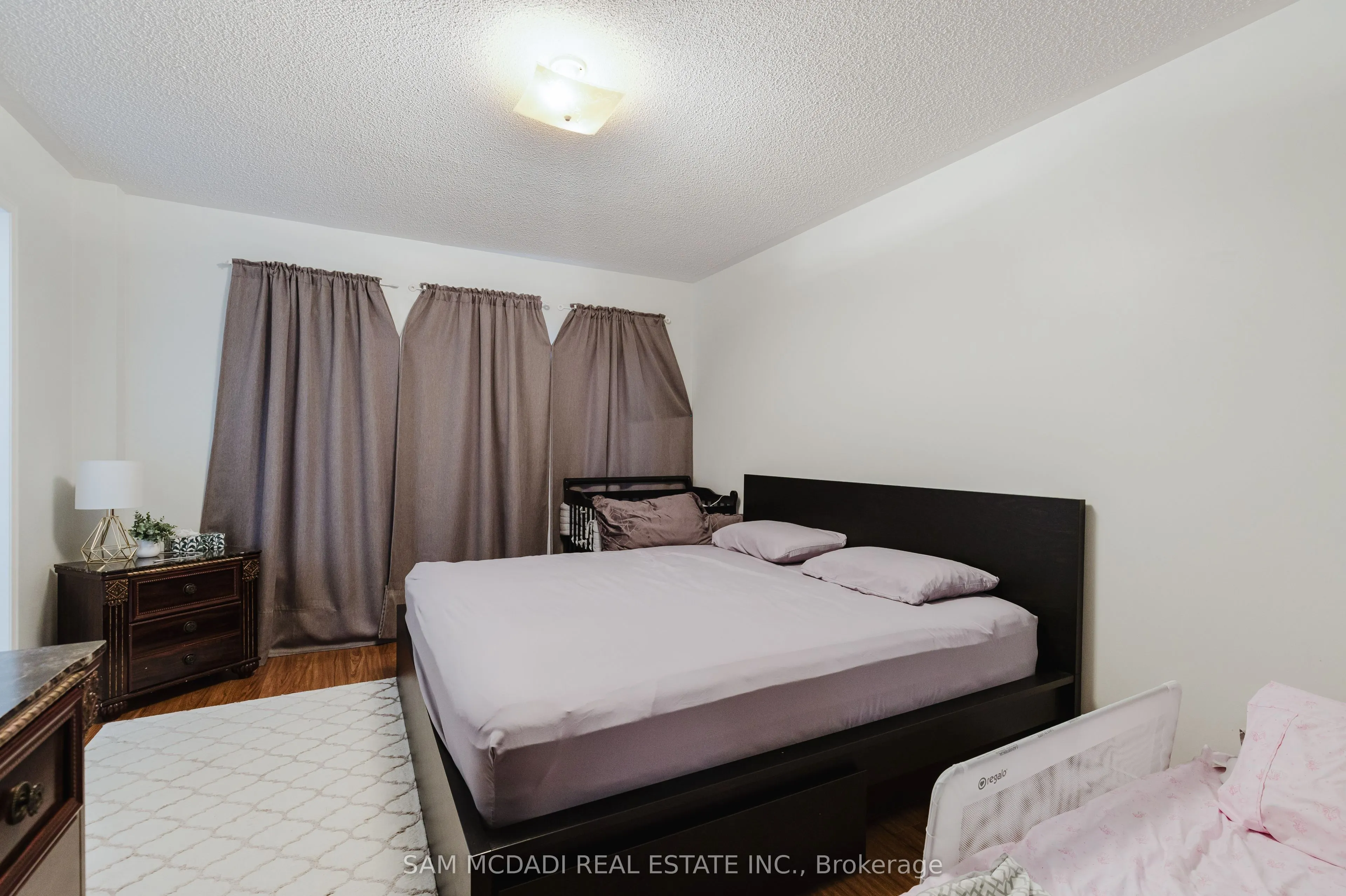 1591 South Parade Court, #32