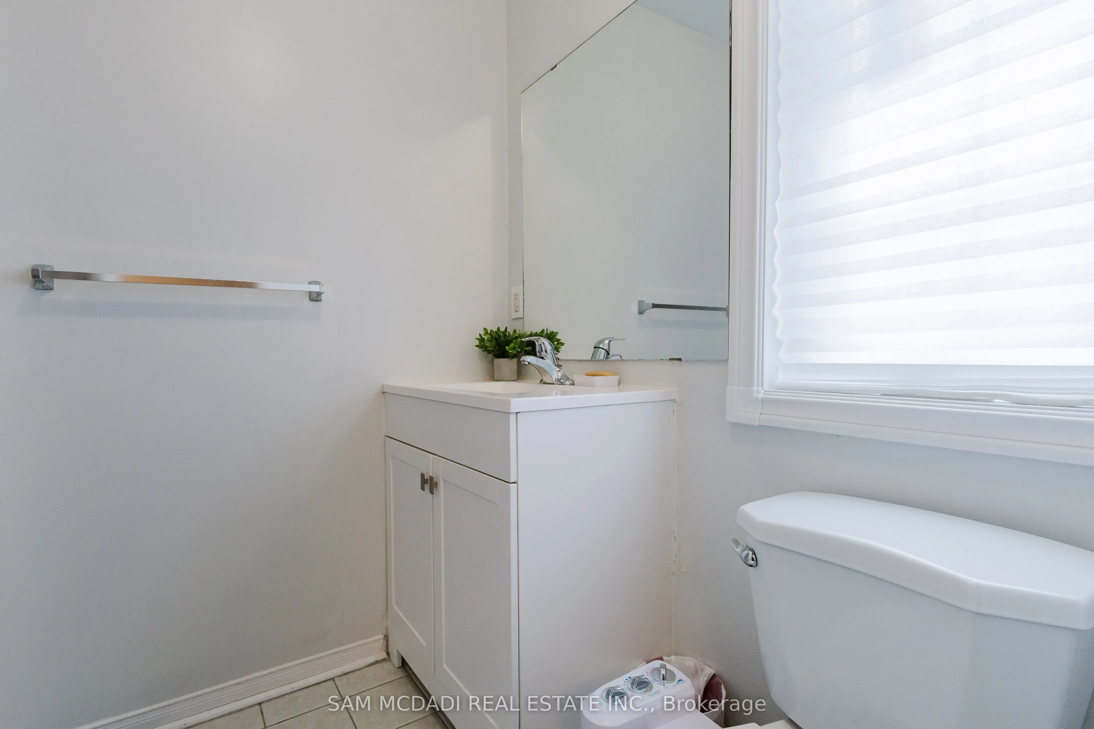 1591 South Parade Court, #32