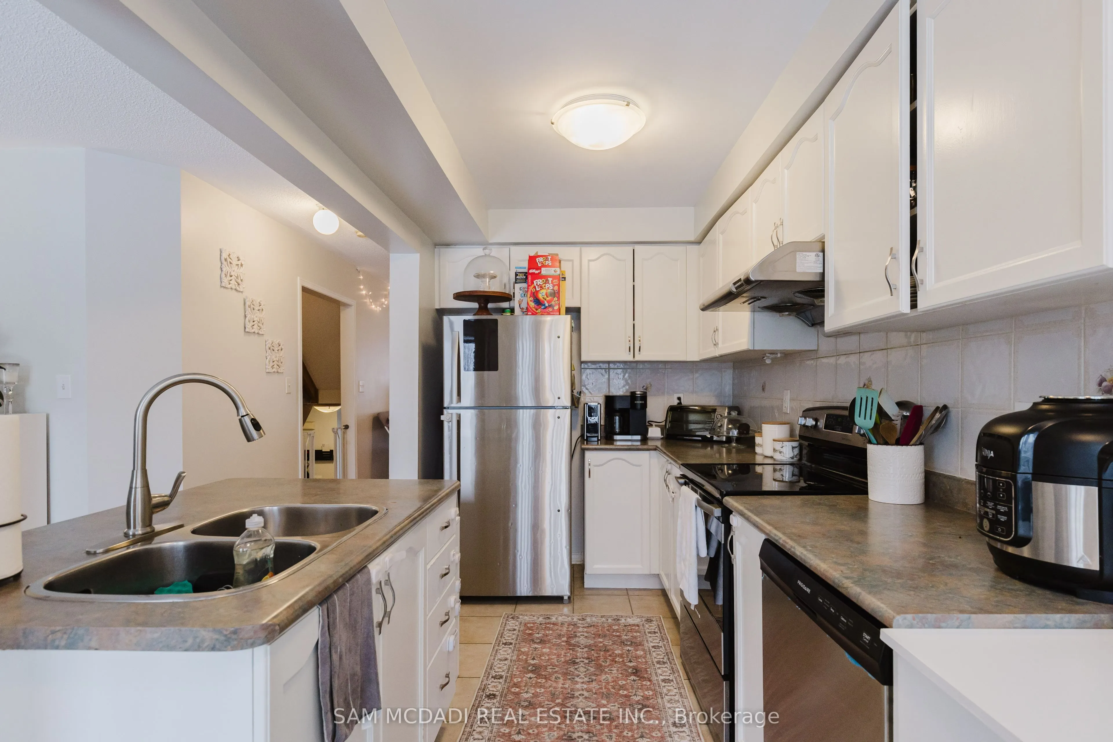 1591 South Parade Court, #32