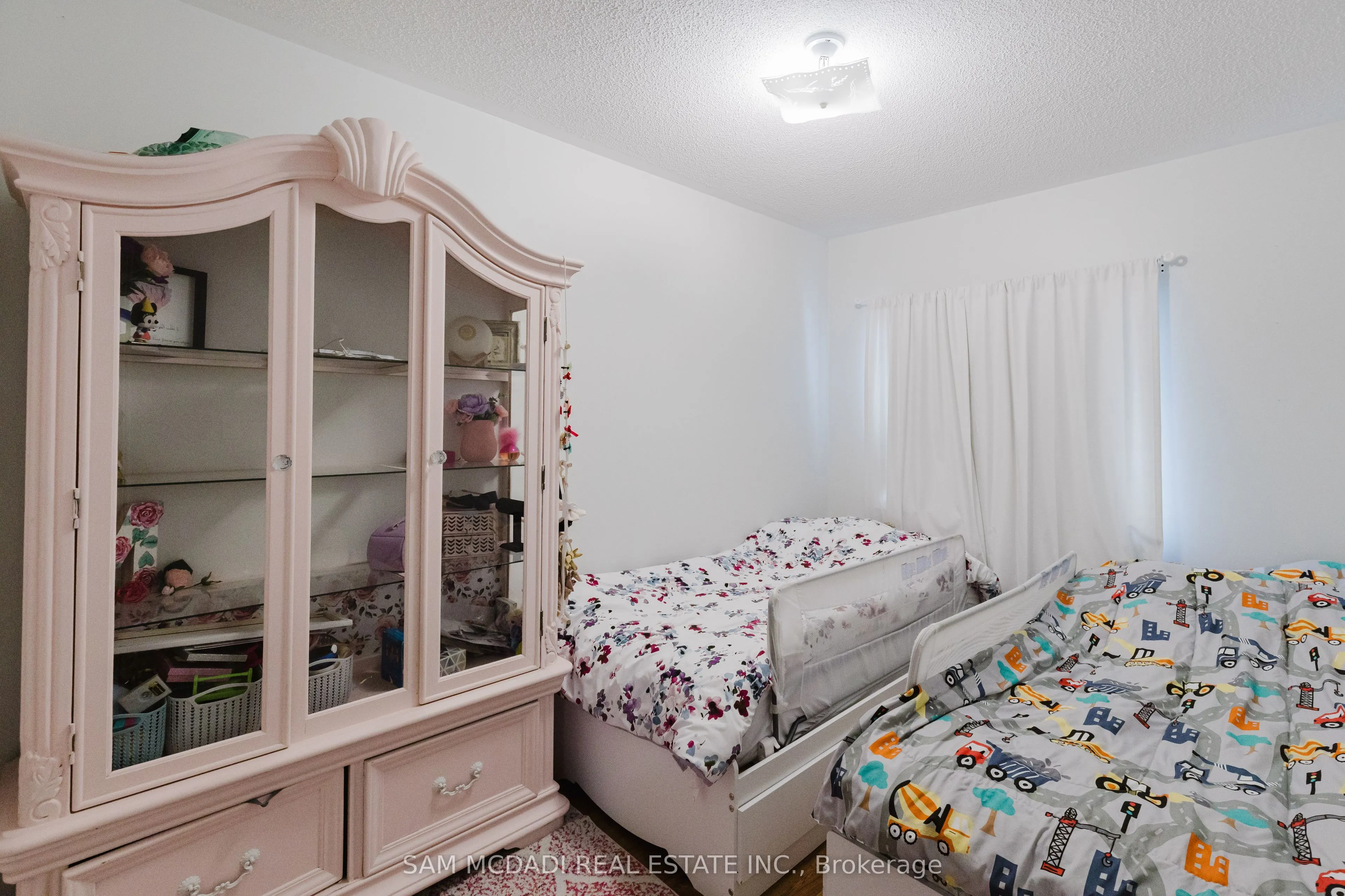 1591 South Parade Court, #32