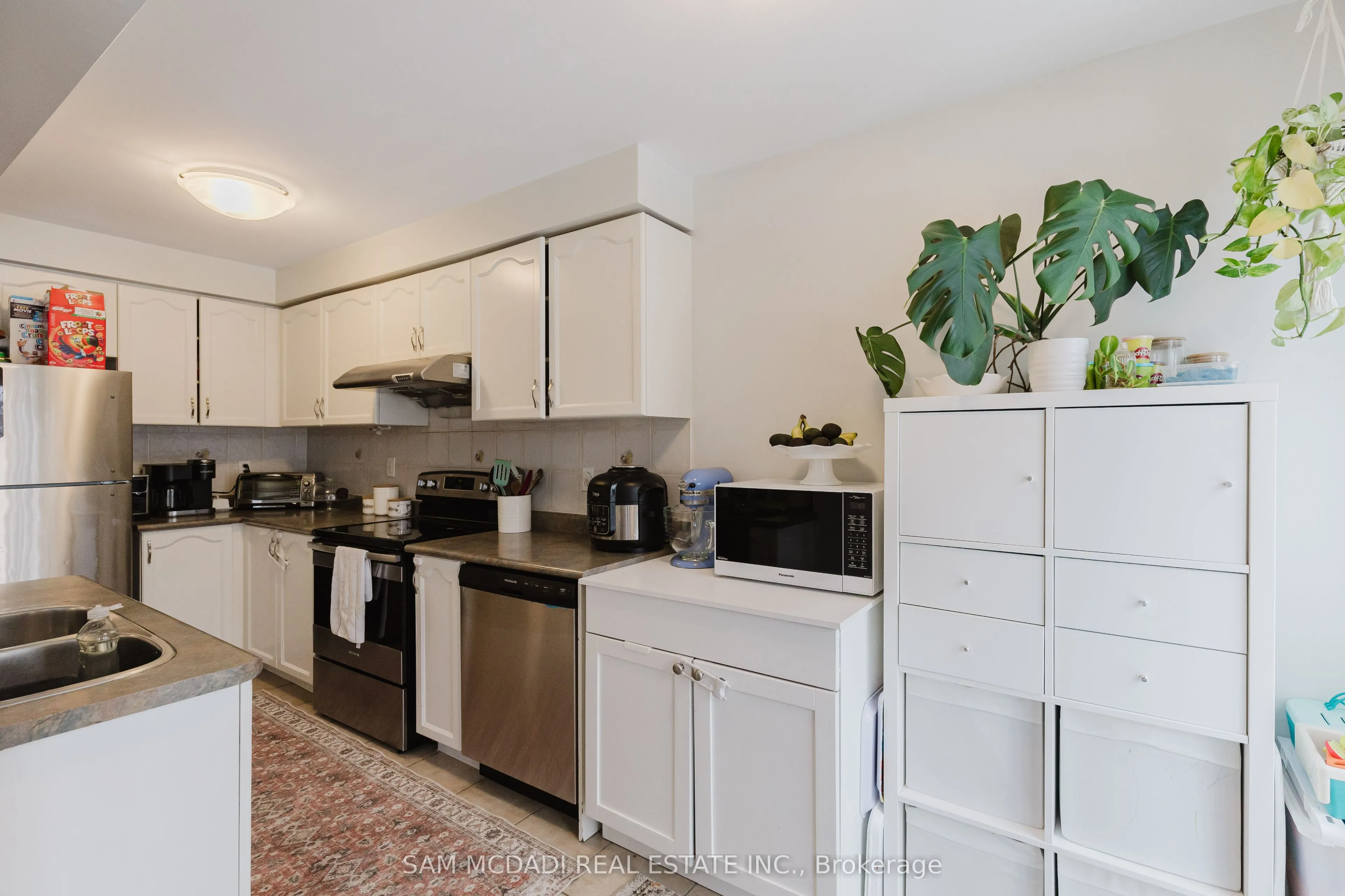 1591 South Parade Court, #32