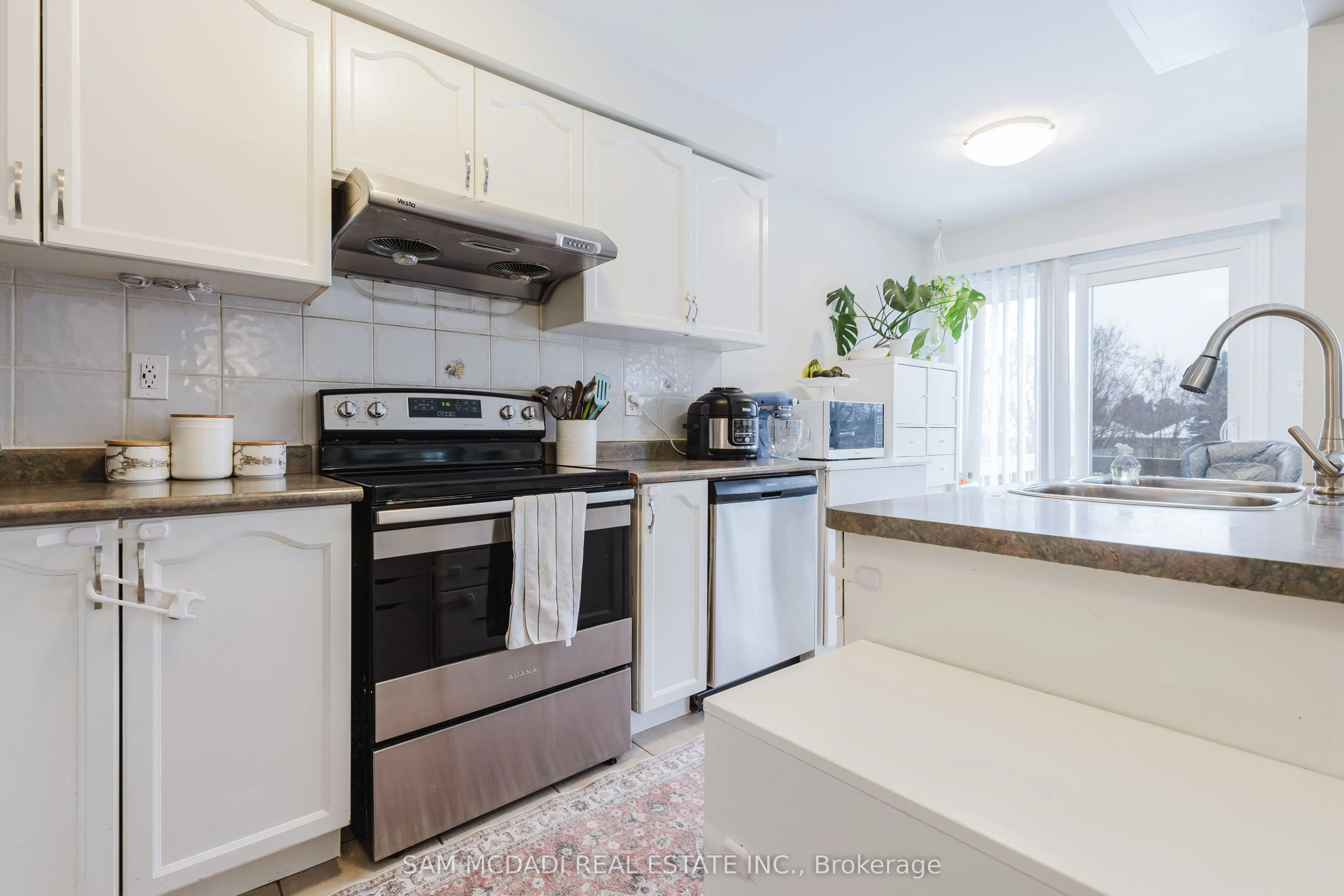1591 South Parade Court, #32
