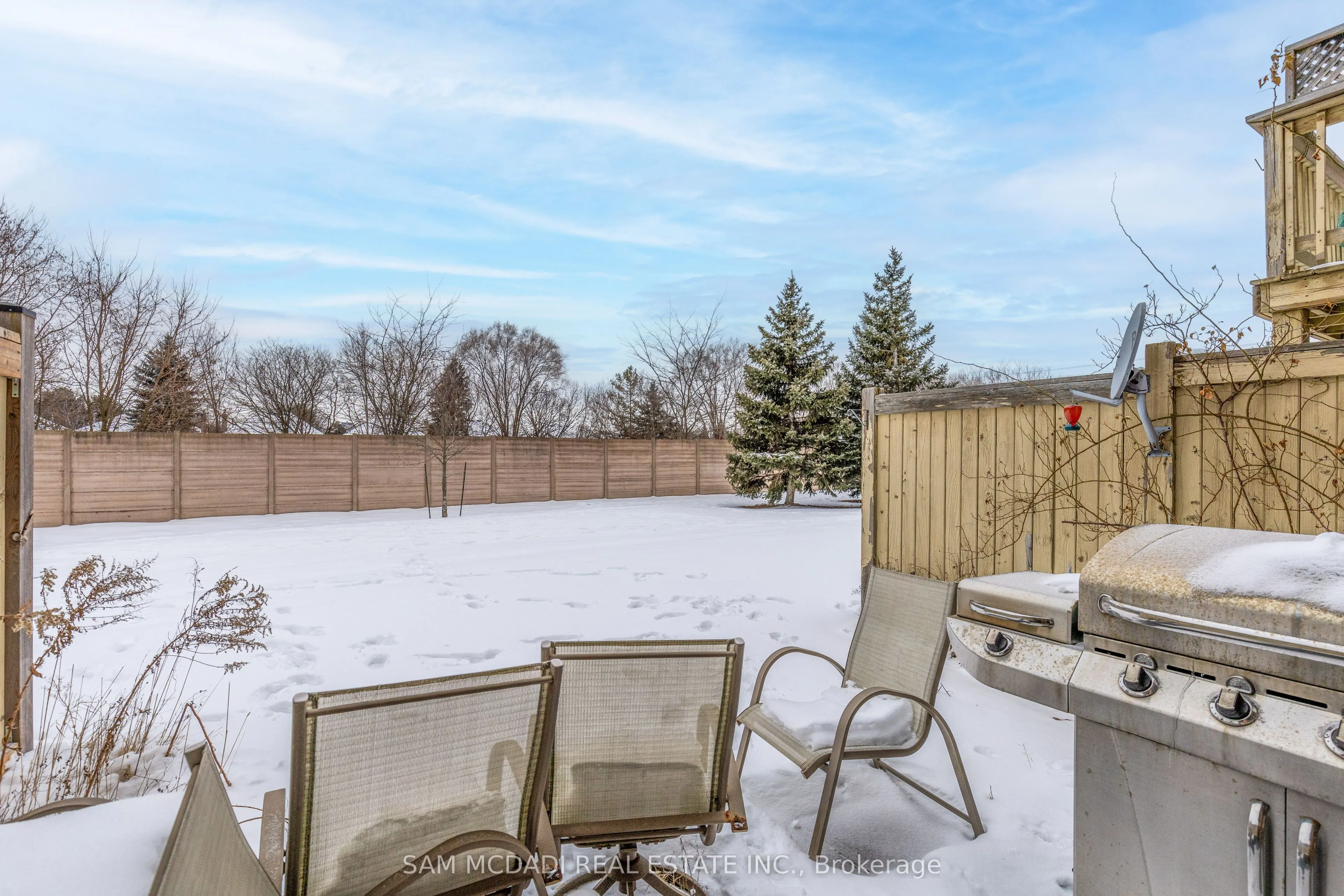 1591 South Parade Court, #32