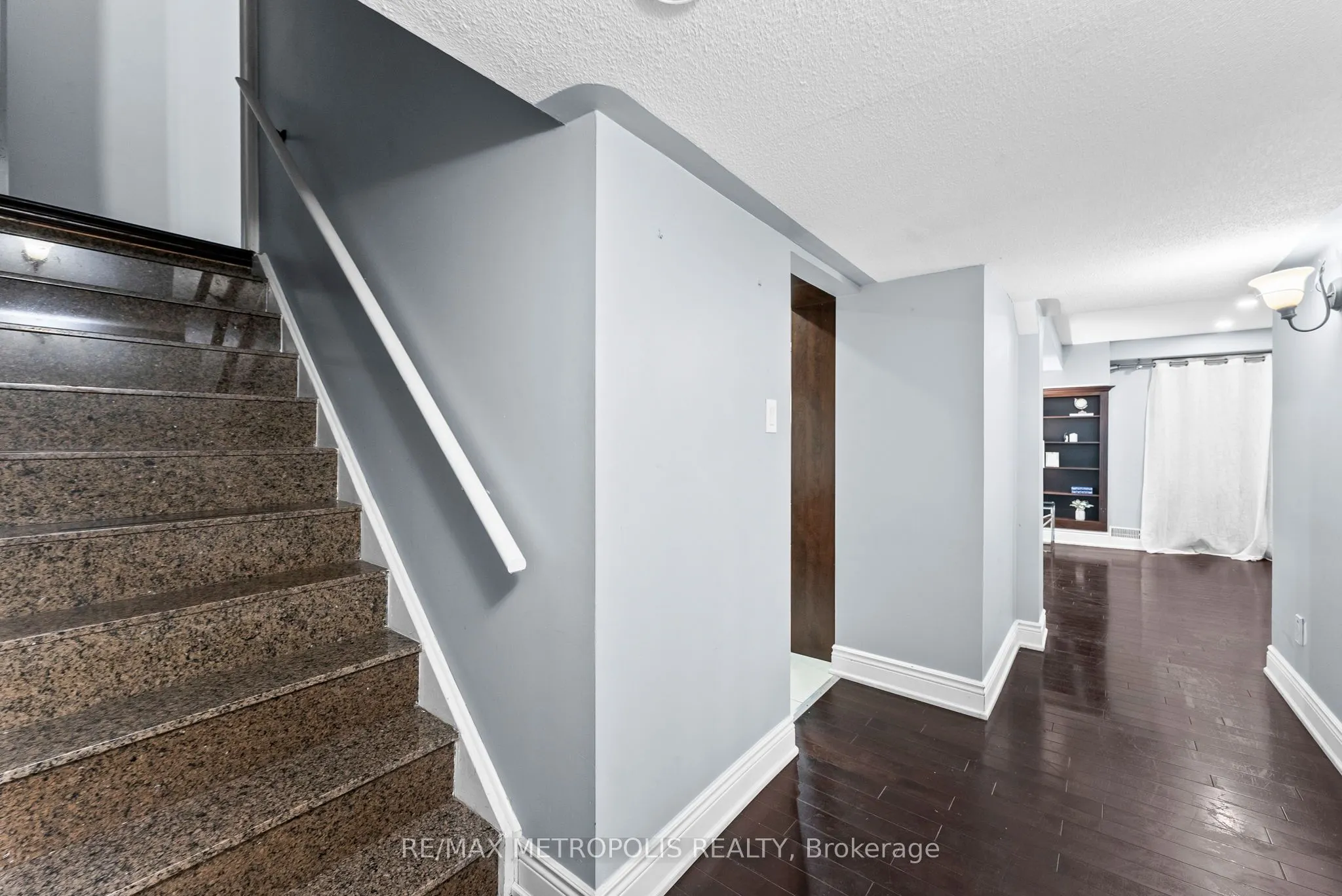 60 Gallview Lane