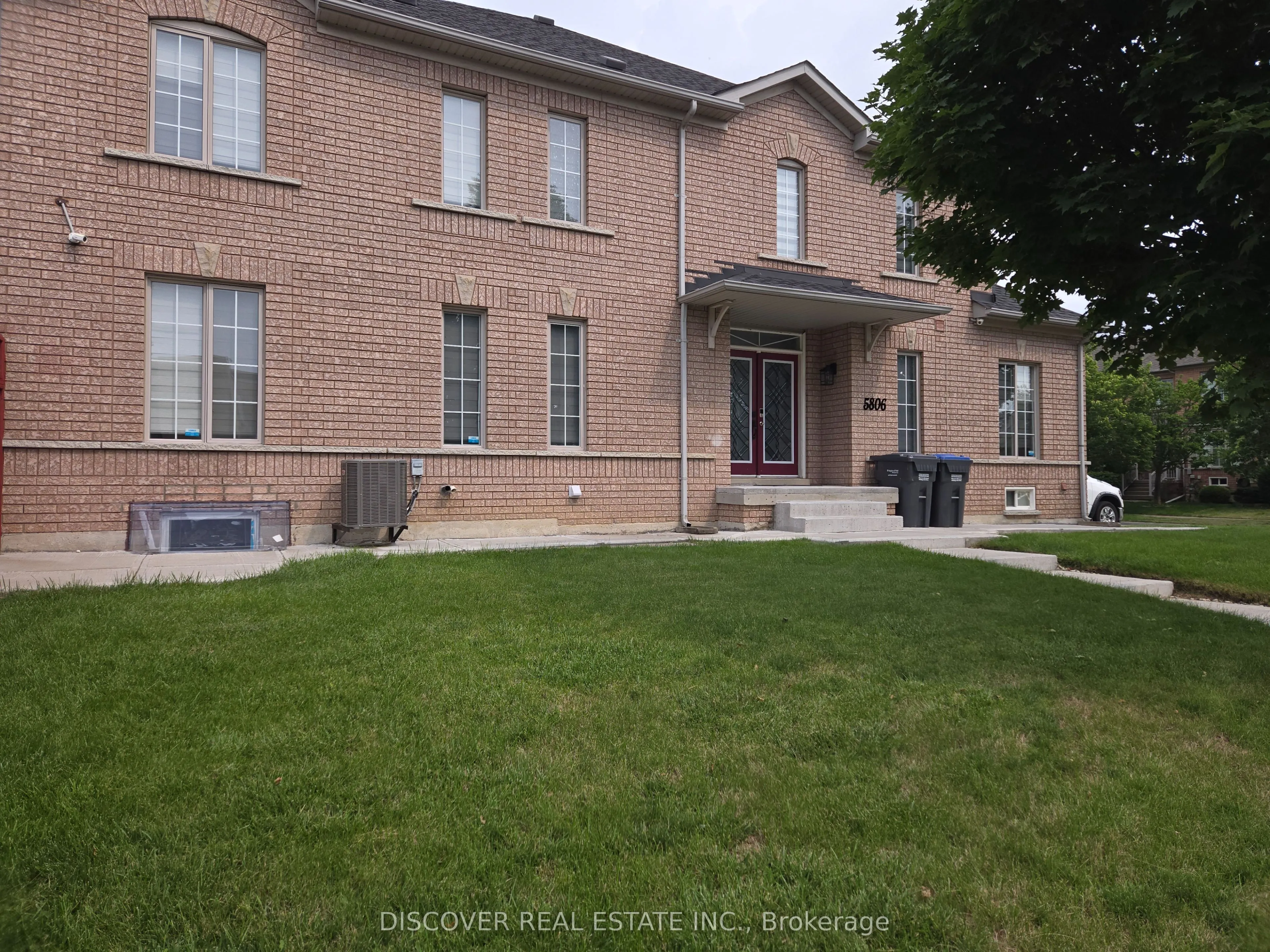 5806 Rainberry Drive