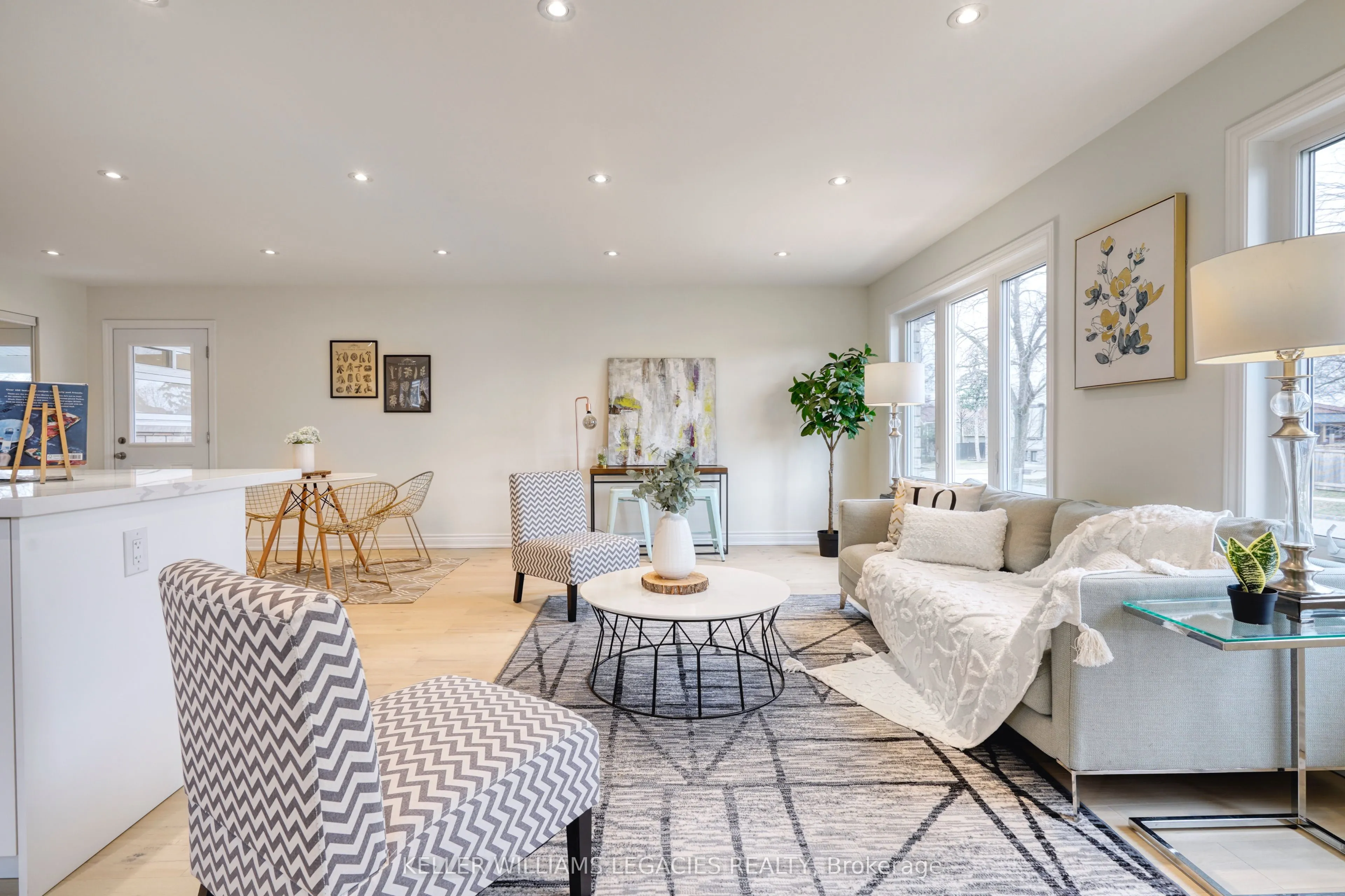 33 Orpington Crescent